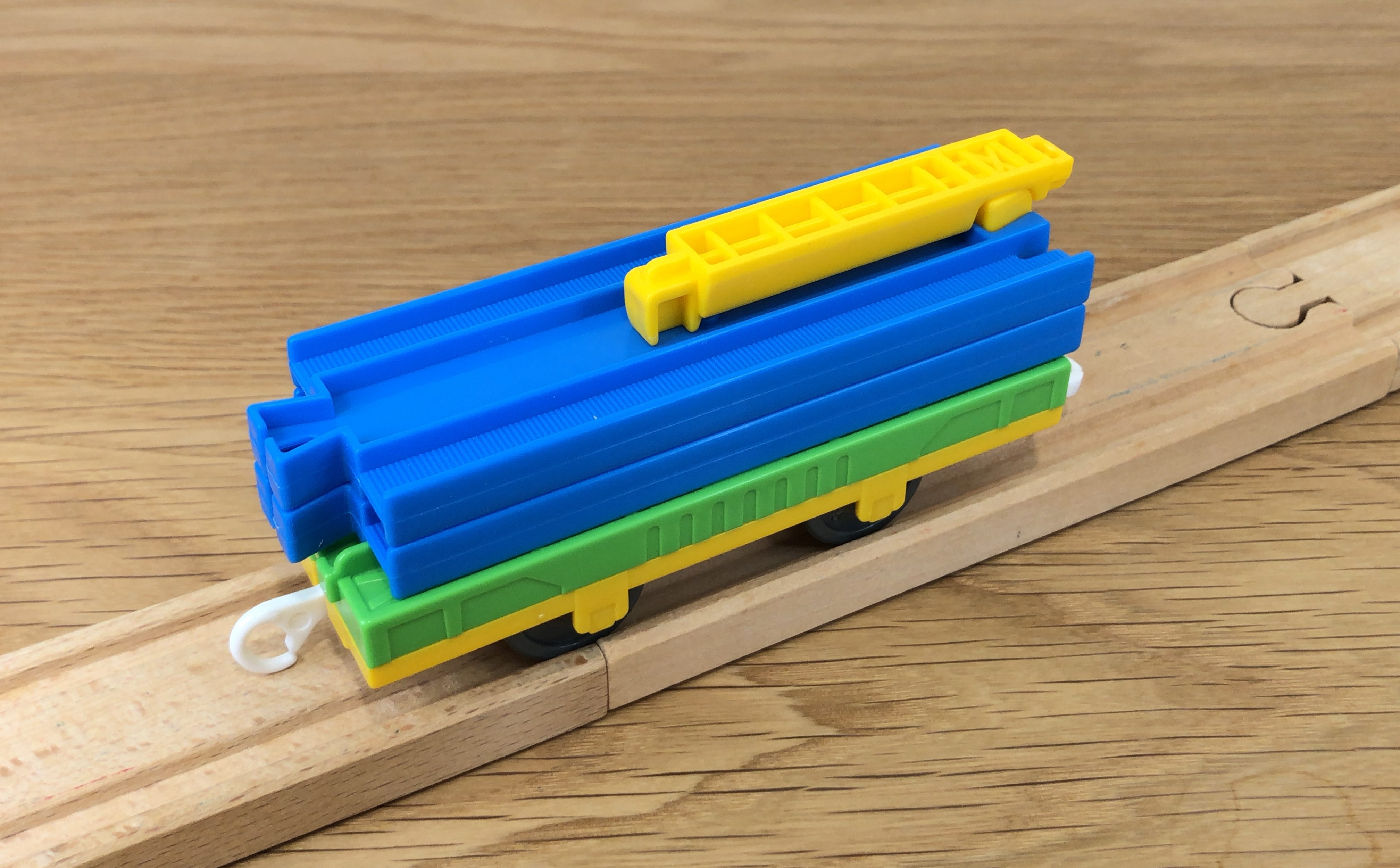 レビュー】プラレール KF-07 レール運搬車 - プラテツ