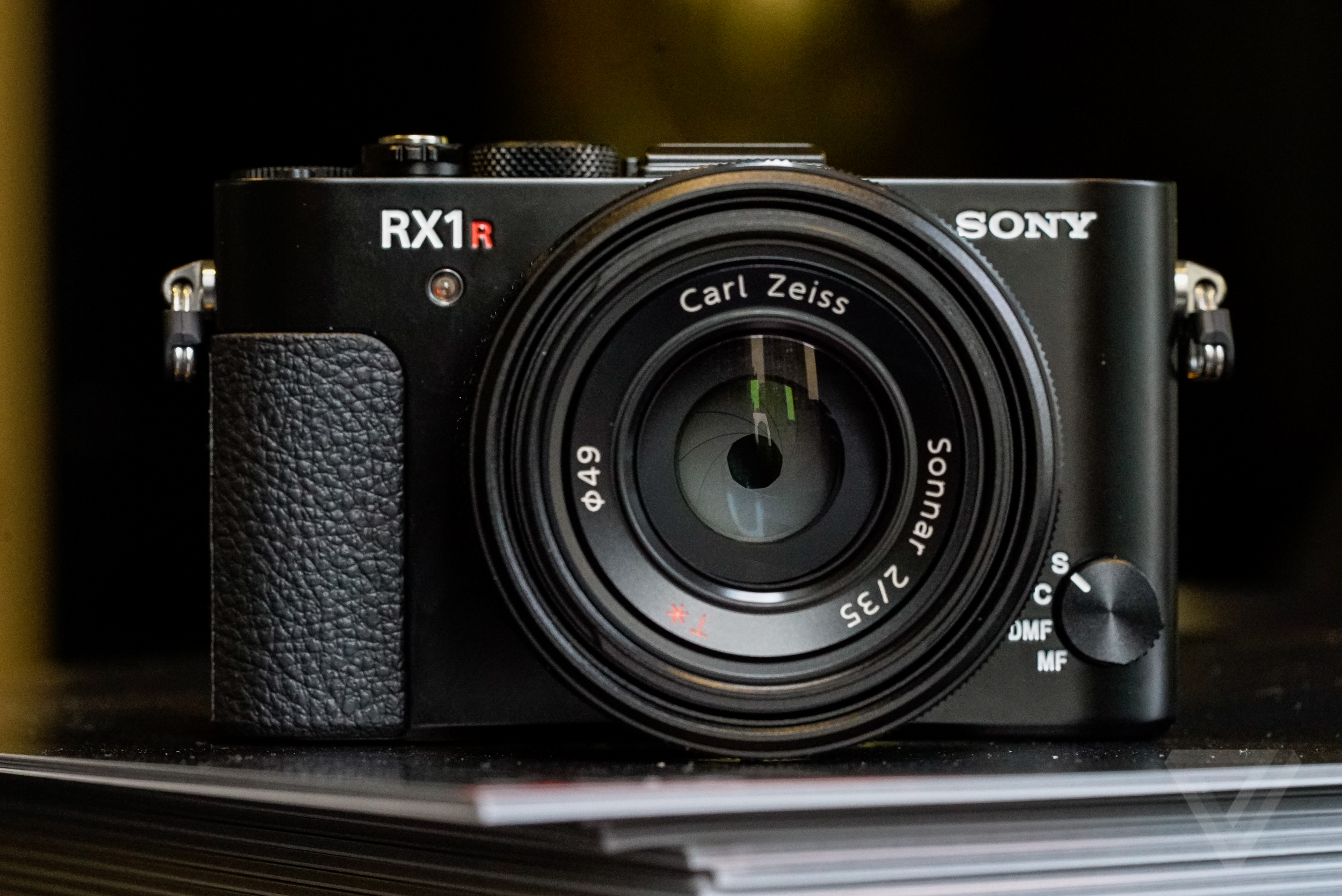 sony-rx1r-mark-ii-023.0.0.