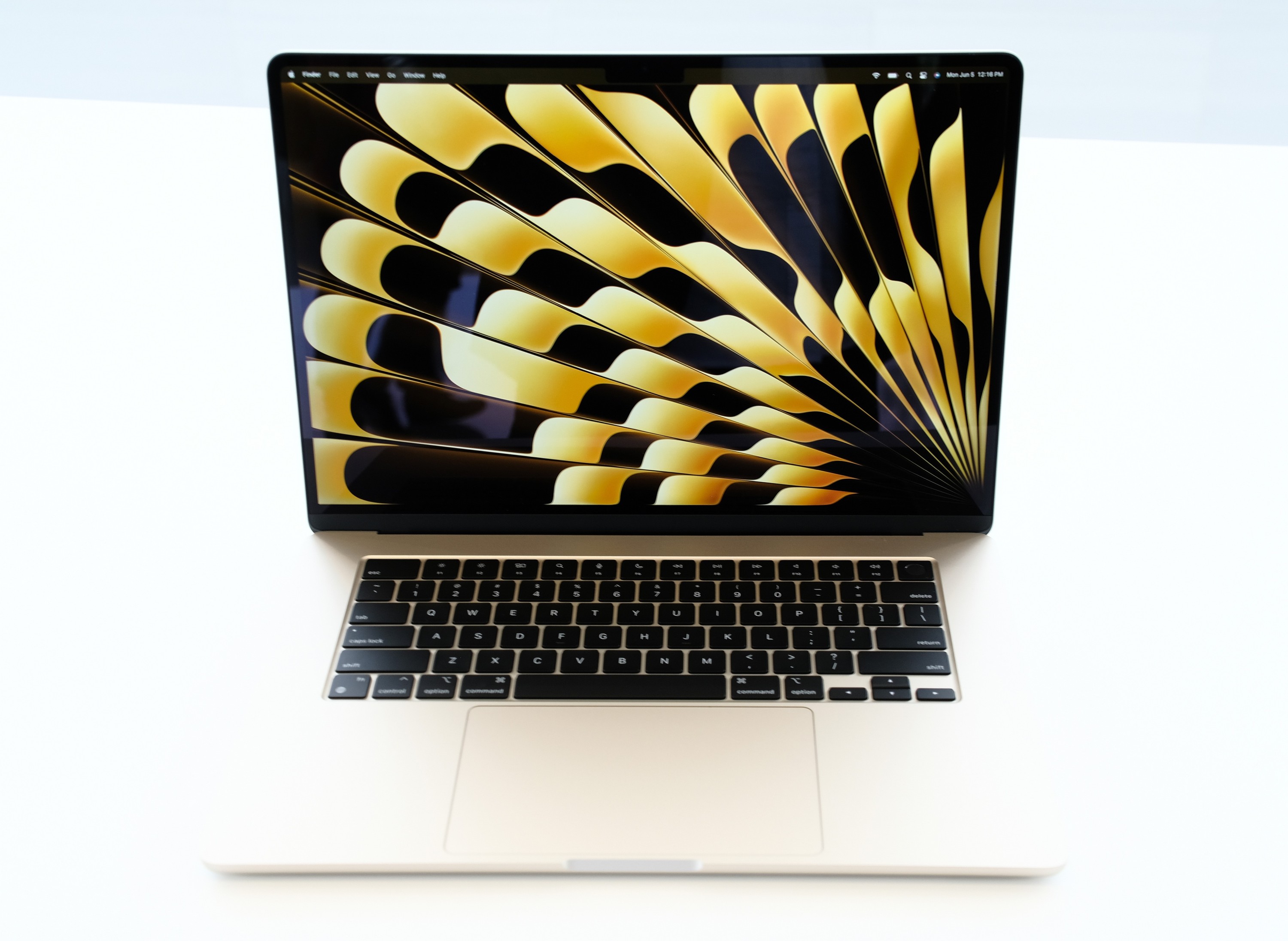 15-inch MacBook Air hands on | The Verge