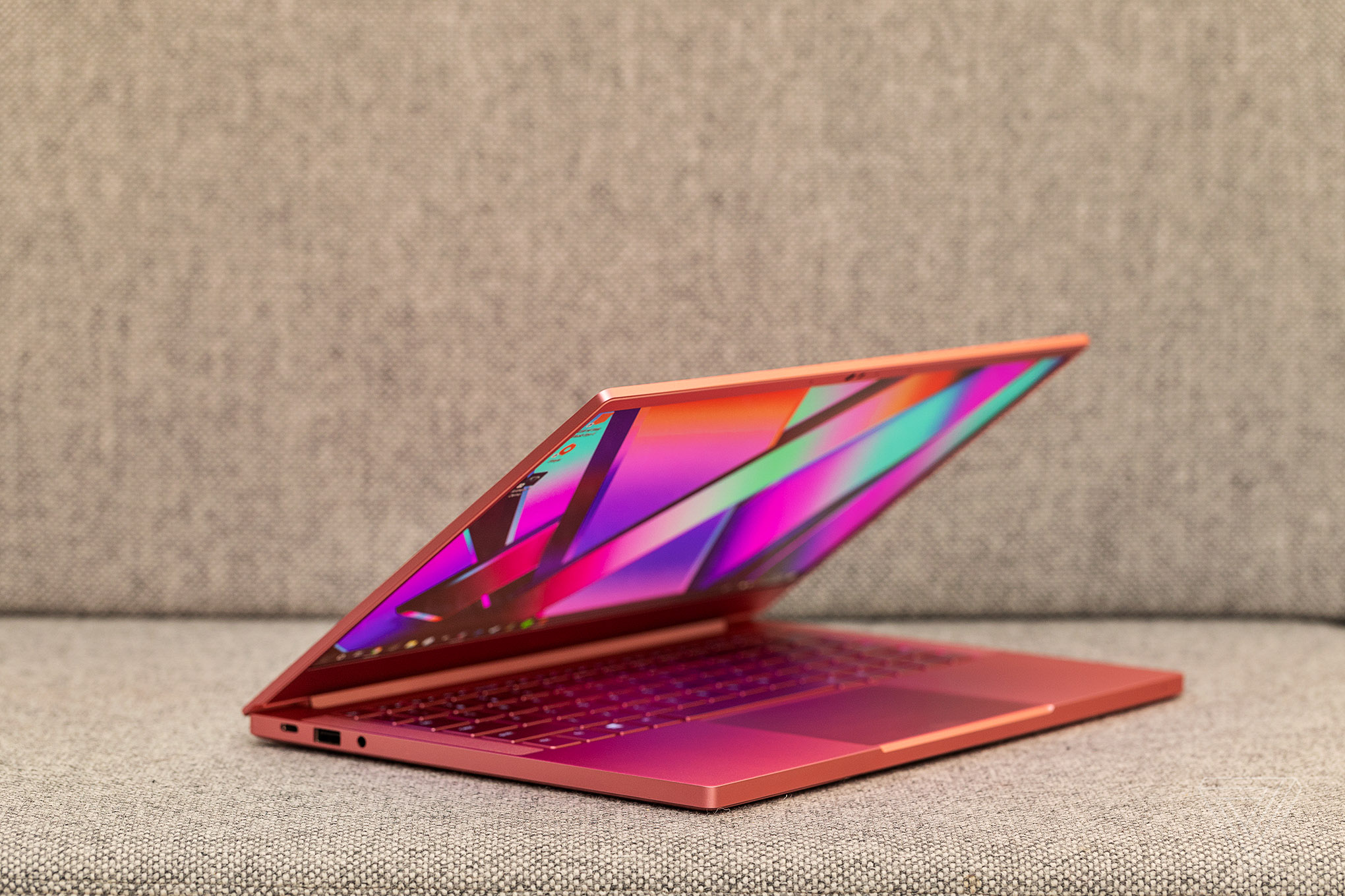 Razer Blade Stealth (2019) review: the cost of compromise | The Verge