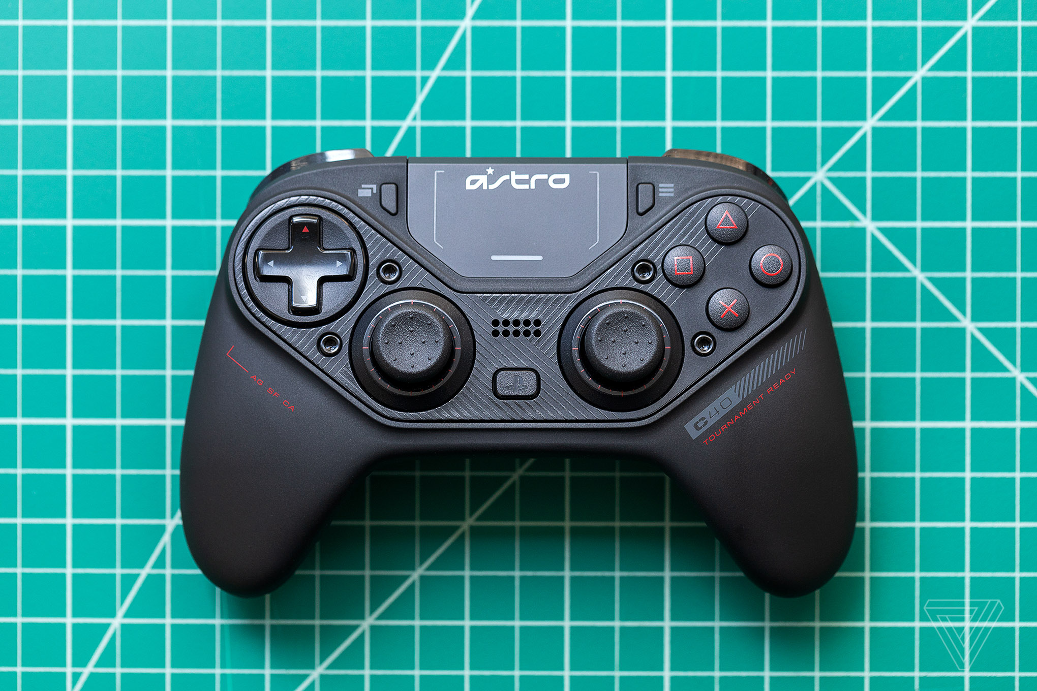 Astro C40 TR review: a PS4 pro controller to rival the Xbox One