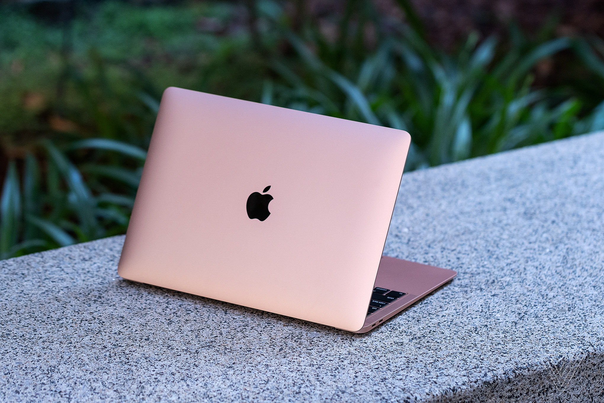 Apple macOS 11 Big Sur review: a long time coming | The Verge