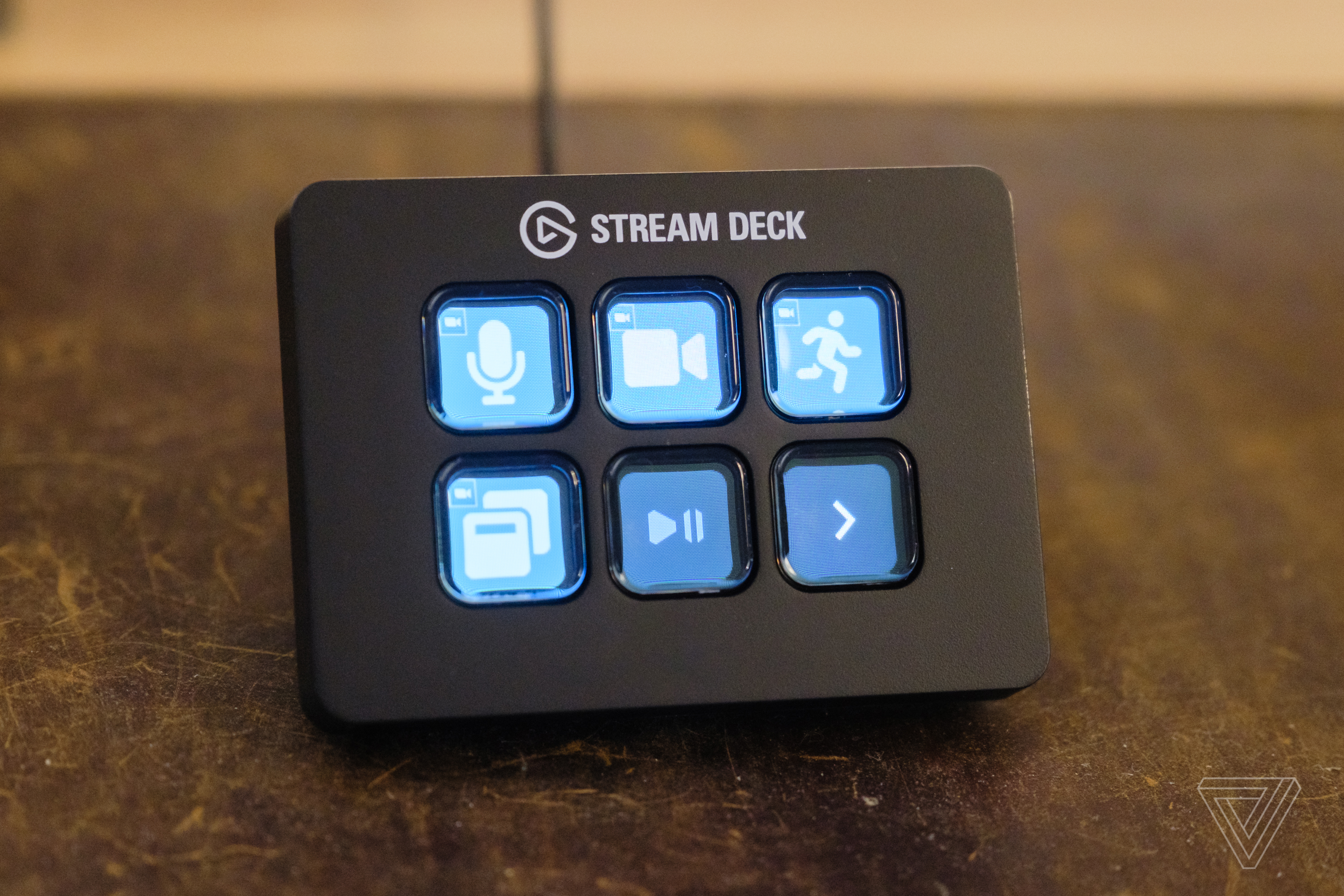 A Stream Deck Mini is the perfect little Zoom controller | The Verge