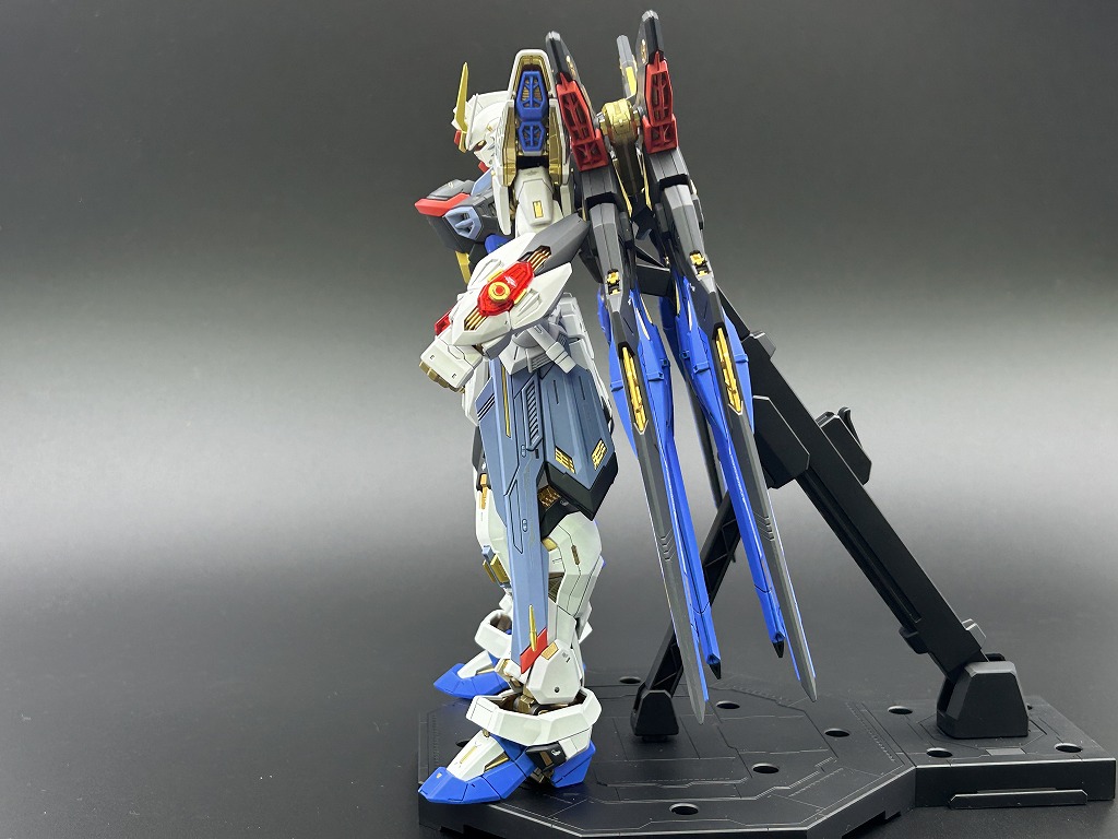 製作代行紹介「バンダイ MGEX ストライクフリーダムガンダム」ガンプラ