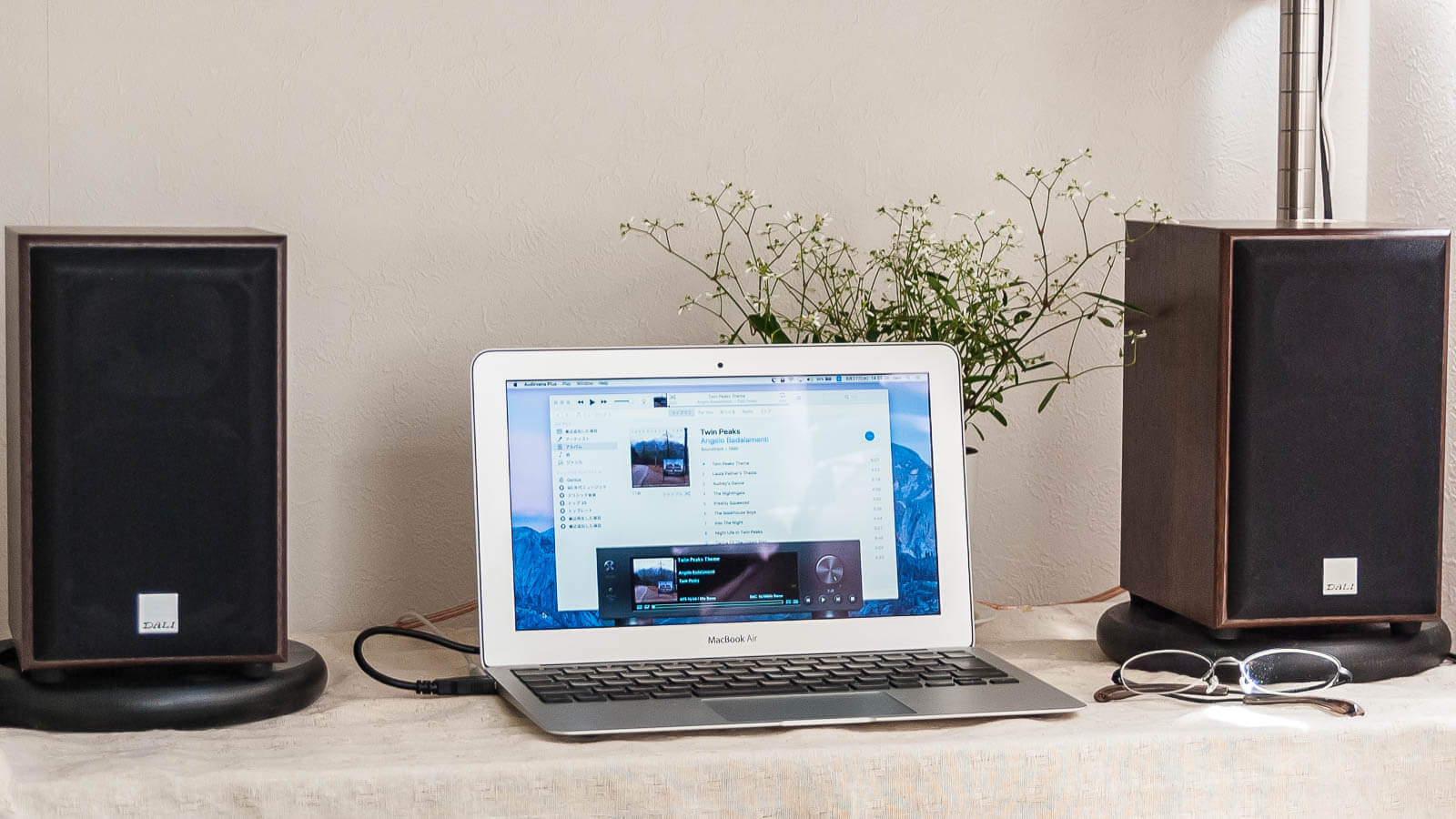 美しいブックシェルフ『DALI SPEKTOR1』レビュー