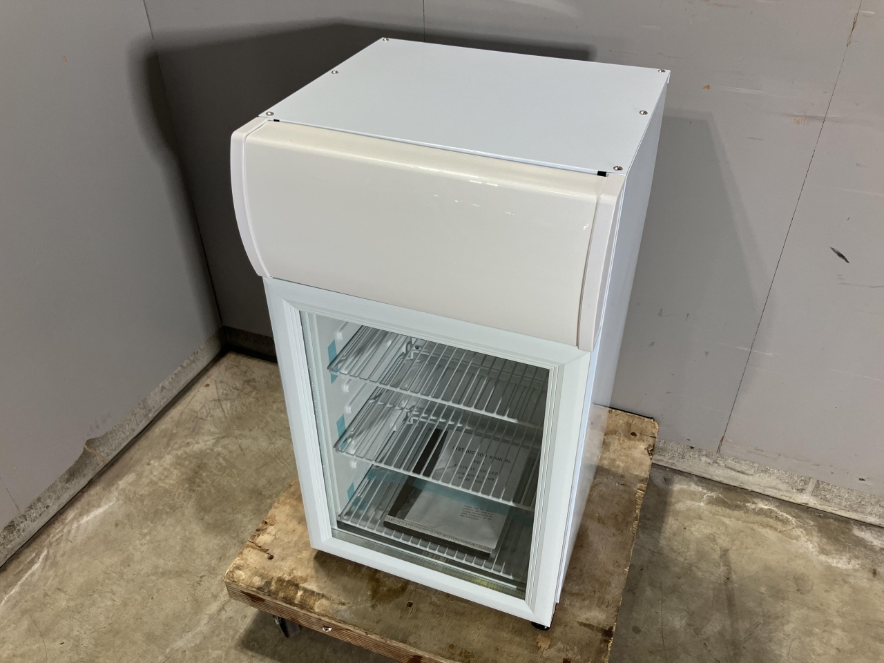 冷蔵ショーケース（ディスプレイクーラー） SIS SC40B（冷機器）の詳細