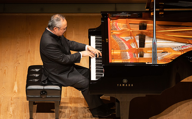 流れる色彩美、内省的な深まり／ダン・タイ・ソン ピアノ・リサイタル