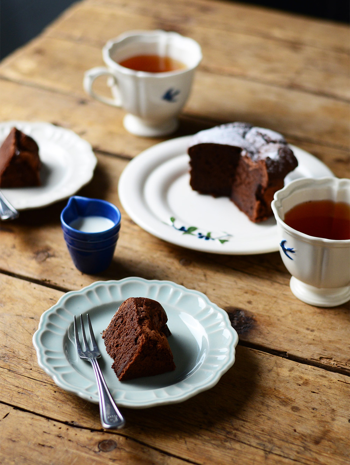 レコメンド :: 植物モチーフの器 :: ポンポネ 150プレート - マルミツ
