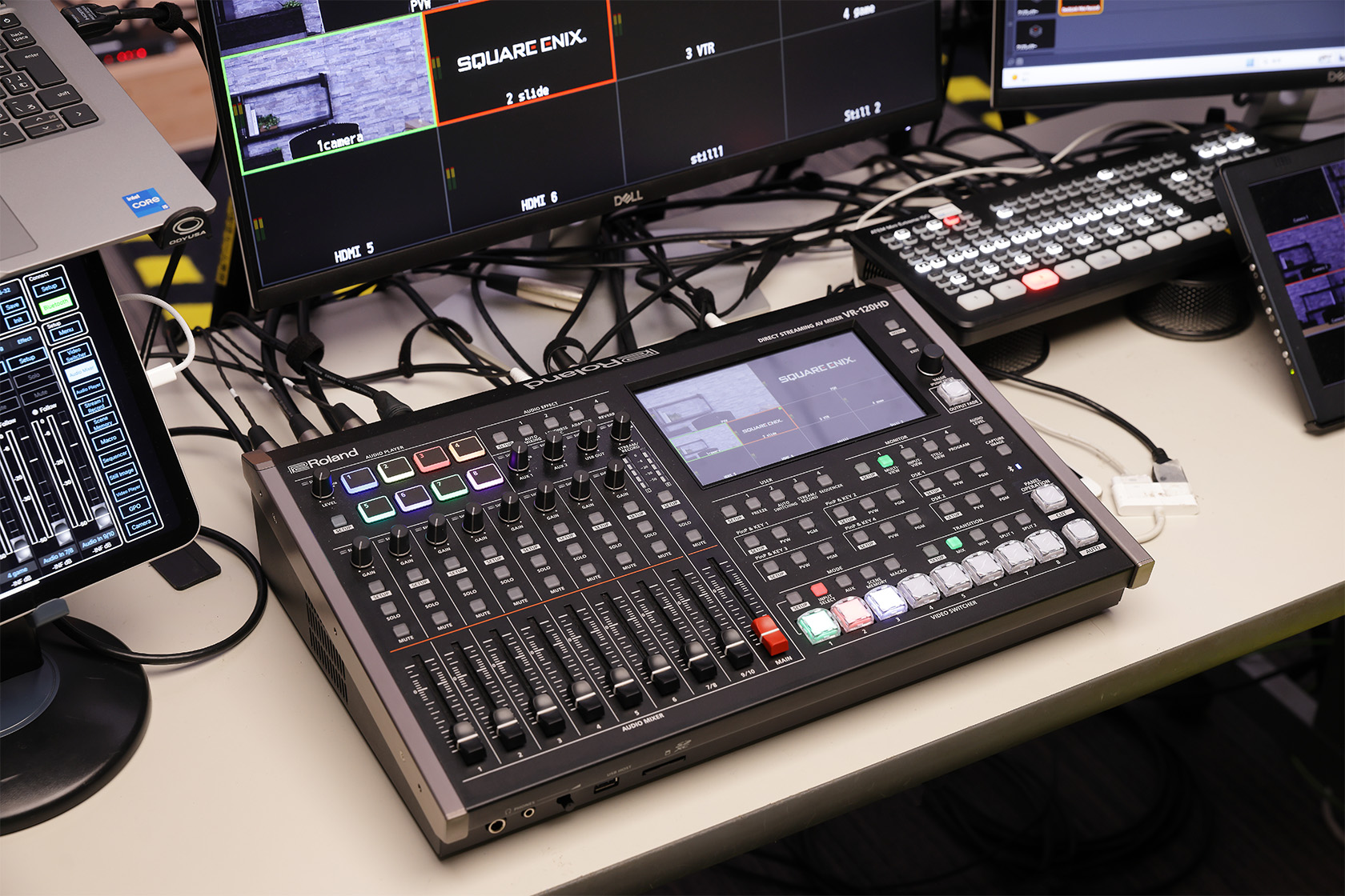 Roland Pro A/V - Solutions - 導入事例（製品カテゴリー別） - AV