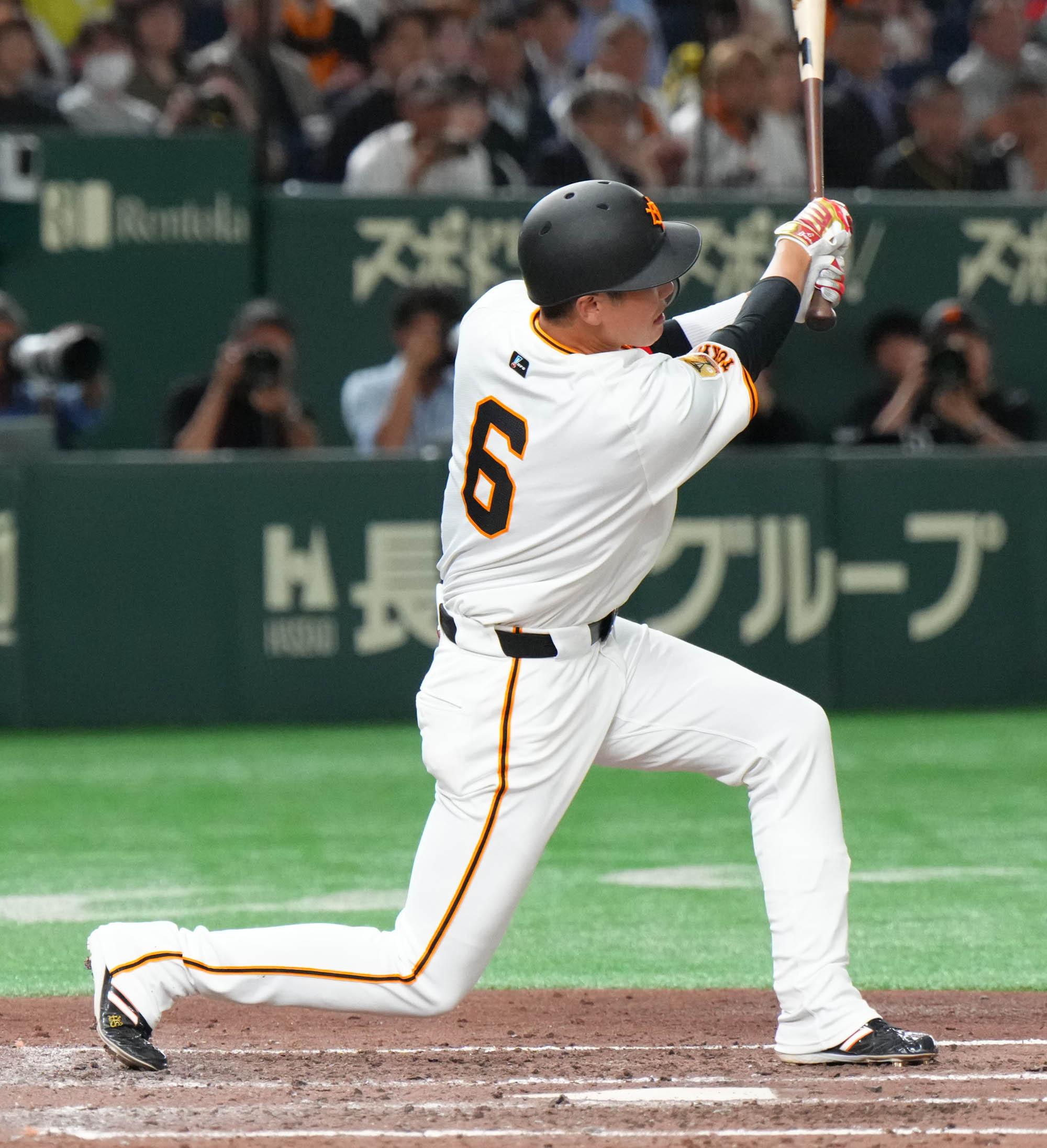 5月ヒーローズプレートチャリティーオークション 特別版を含む10点を