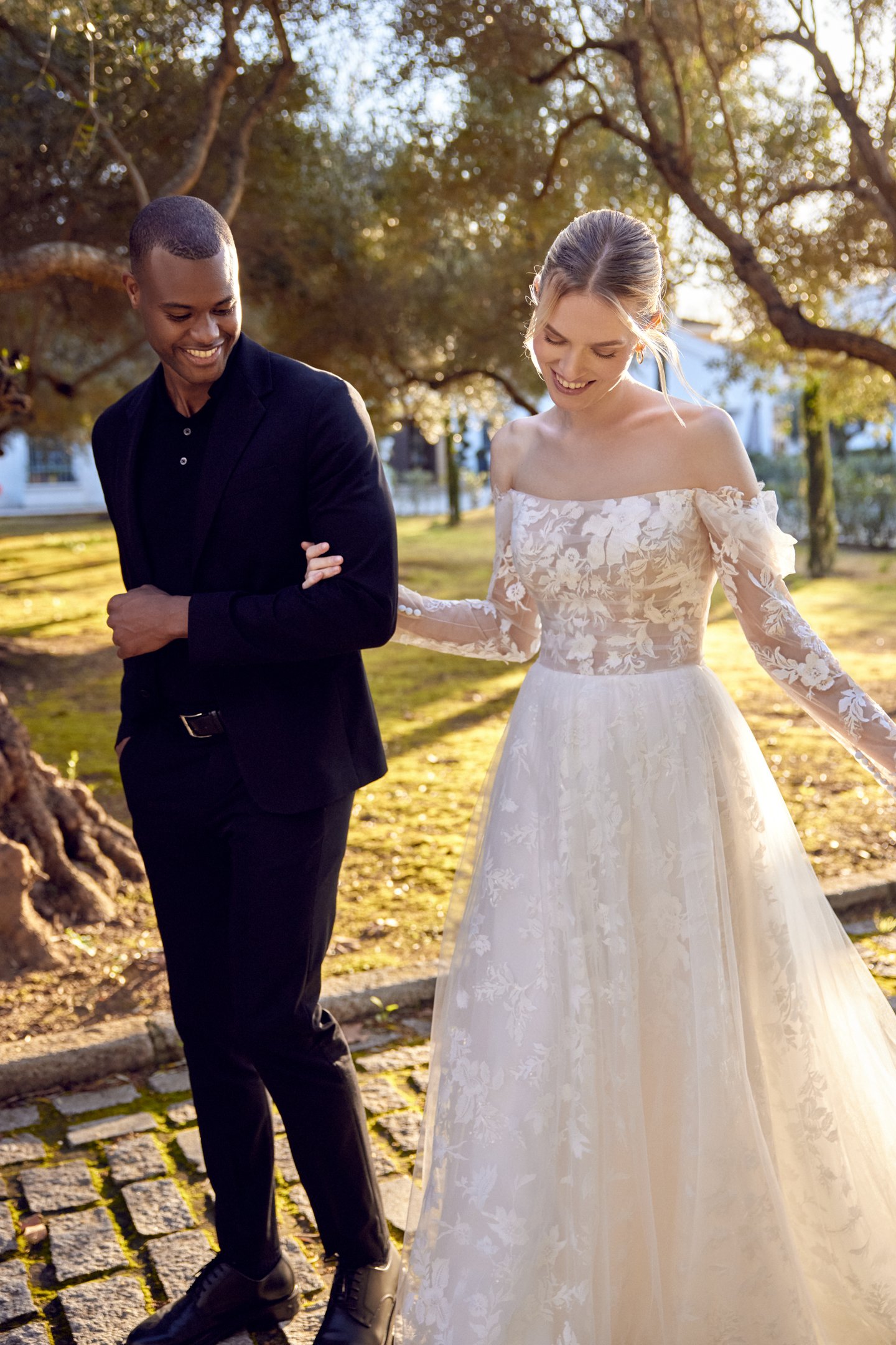 66420: Tulle A-Line with Straight Neckline and Off-the-Shoulder