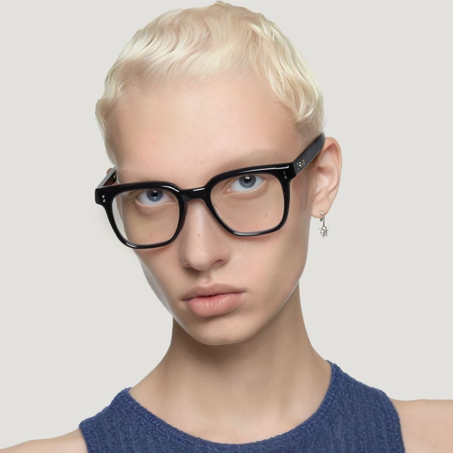 Kính Gentle Monster Karl 01 'Black' – LUXITY