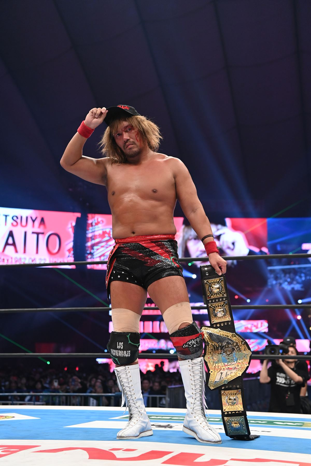 新日本】内藤がSANADAを撃破し新王者に！試合後EVIL&東郷の襲撃を