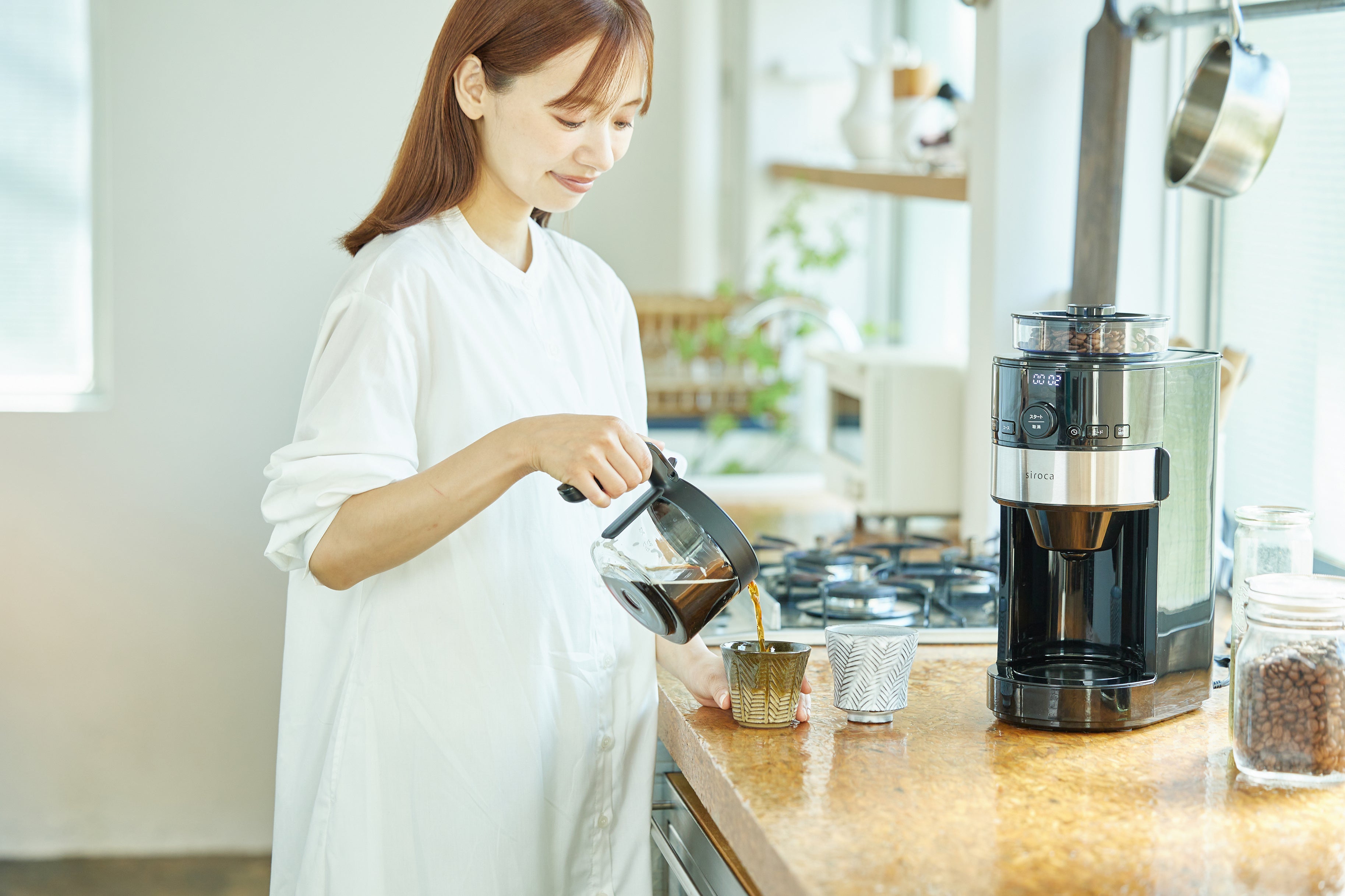 シロカ、「コーン式全自動コーヒーメーカー」をリニューアル！より