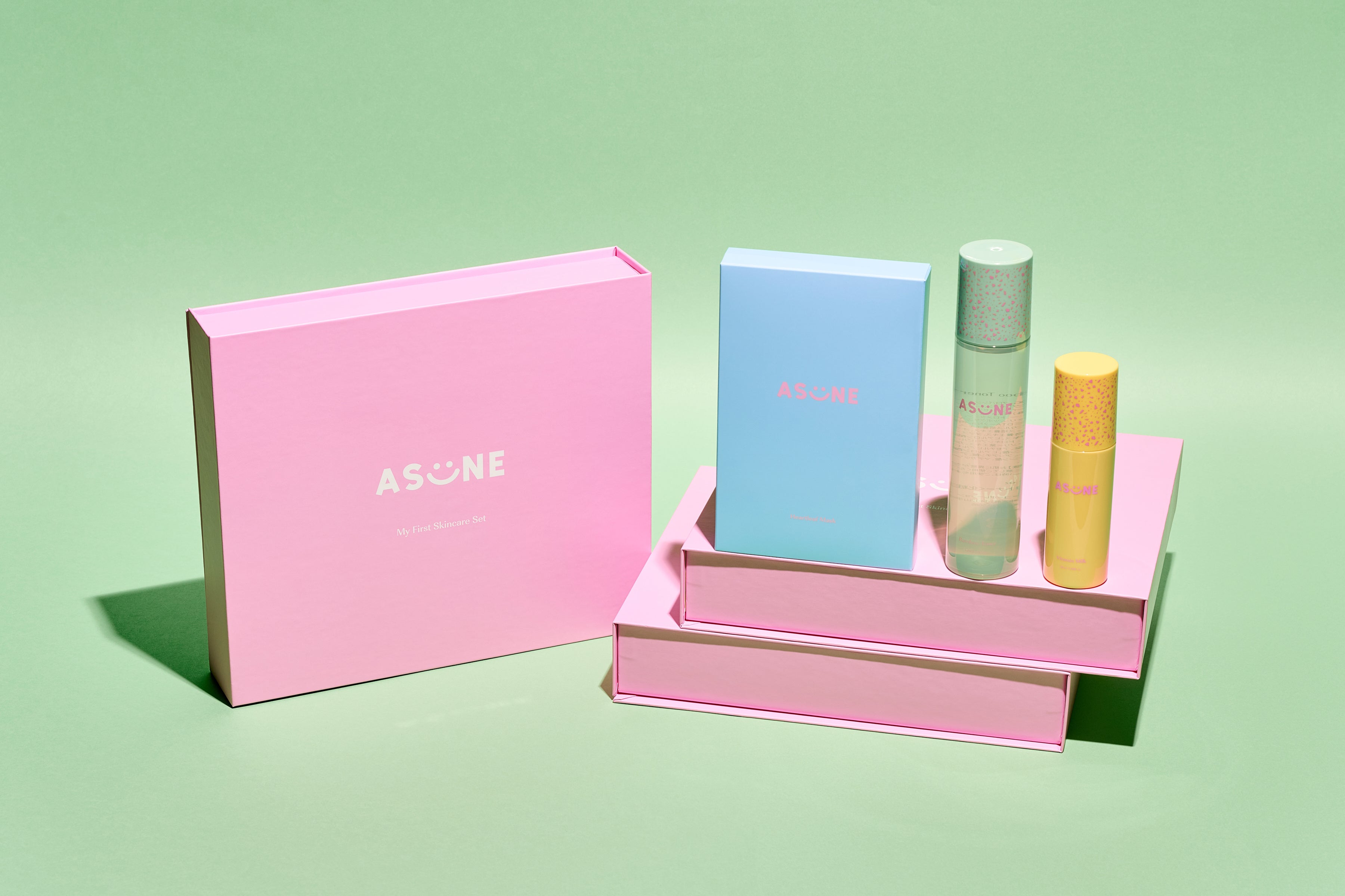 今日は幸せ、明日は楽しみ。そんな気持ちになるスキンケアを皆に届ける