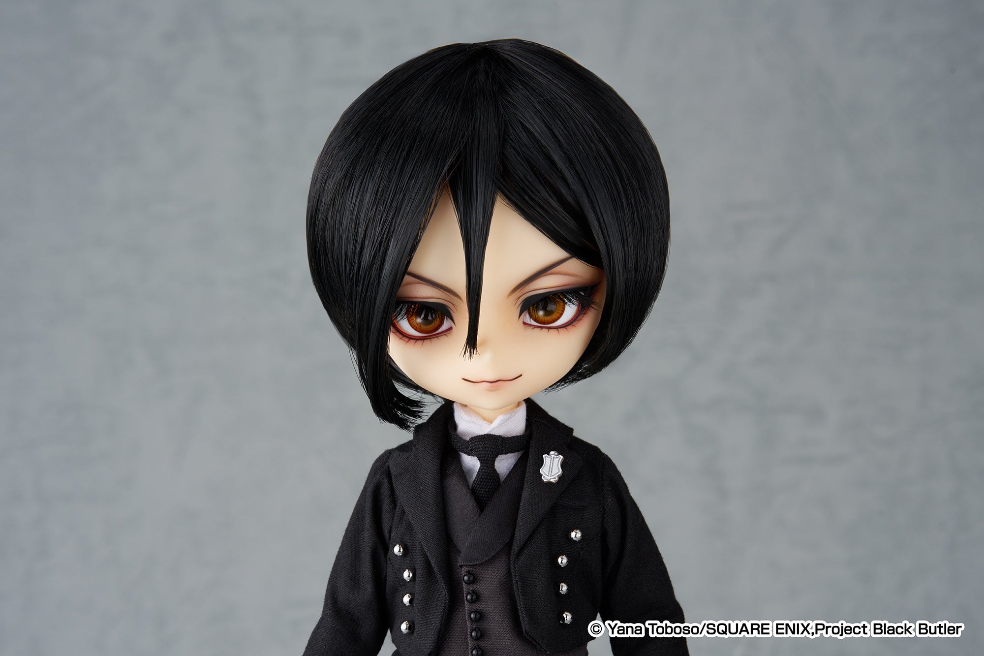 黒執事 -寄宿学校編-』より、スーパー執事「セバスチャン・ミカエリス