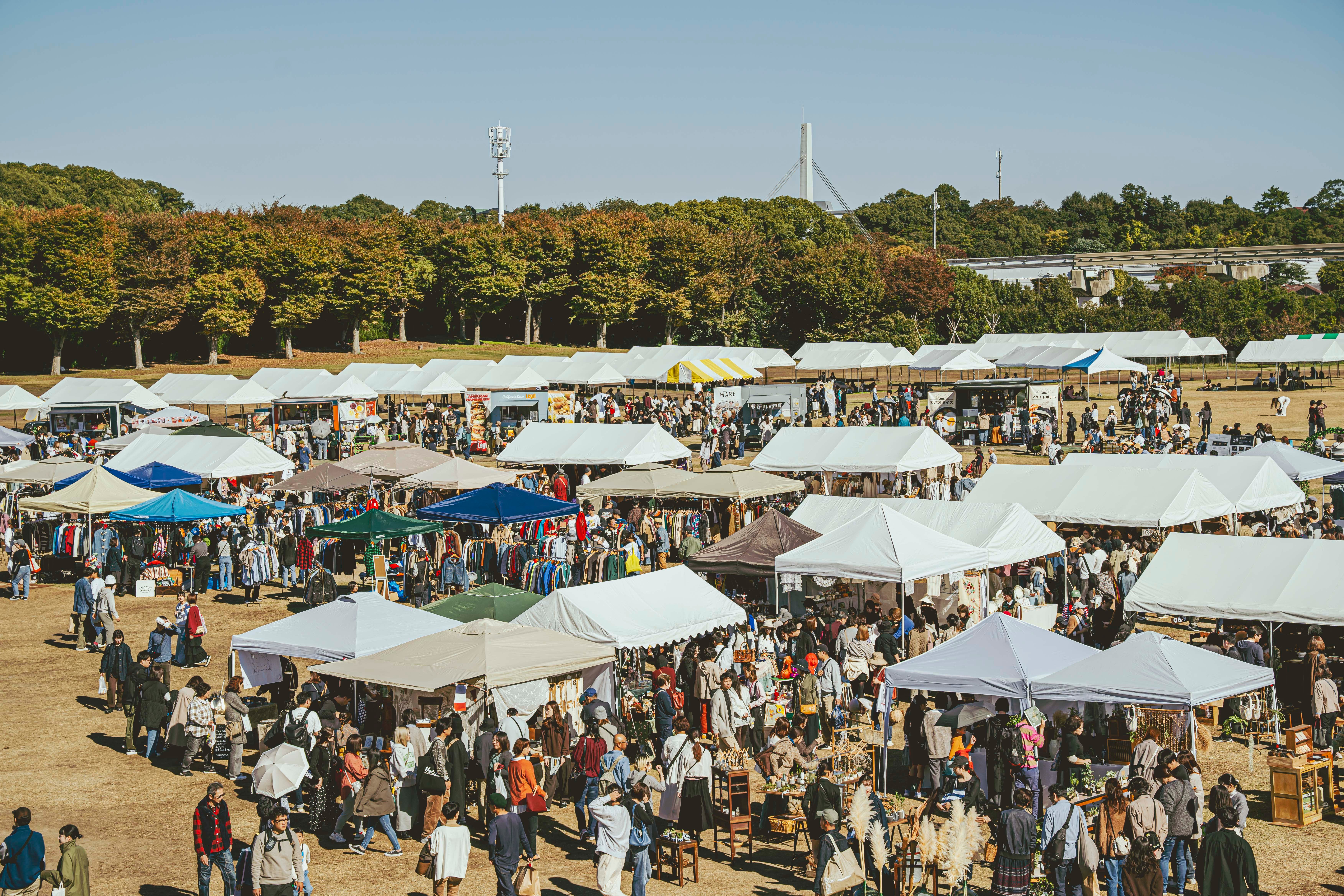 2024年秋 2万人を動員。世界中から厳選されたヴィンテージ