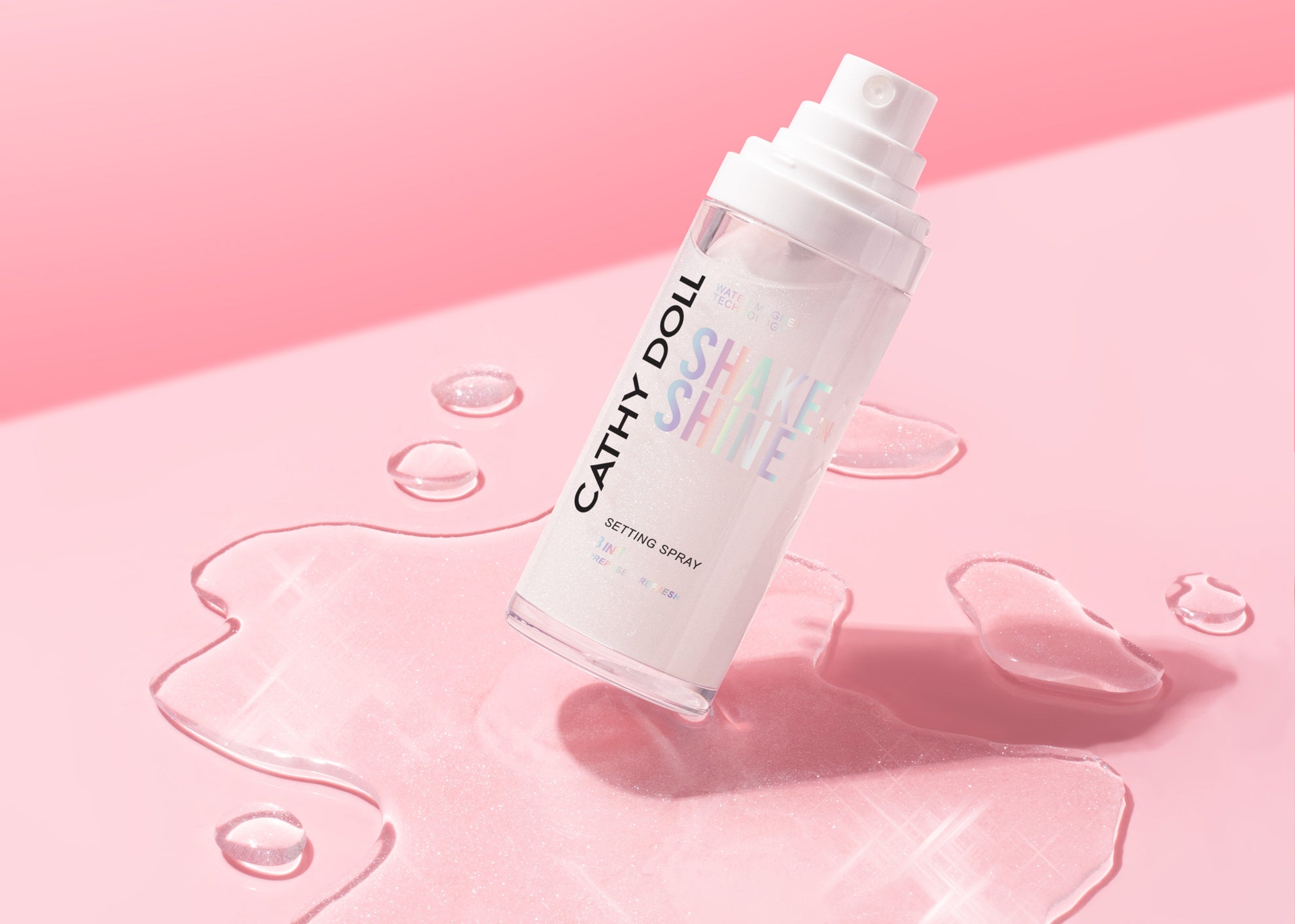 キャシードール】フィックスミスト界にラメ革命！映え肌キープ「Cathy