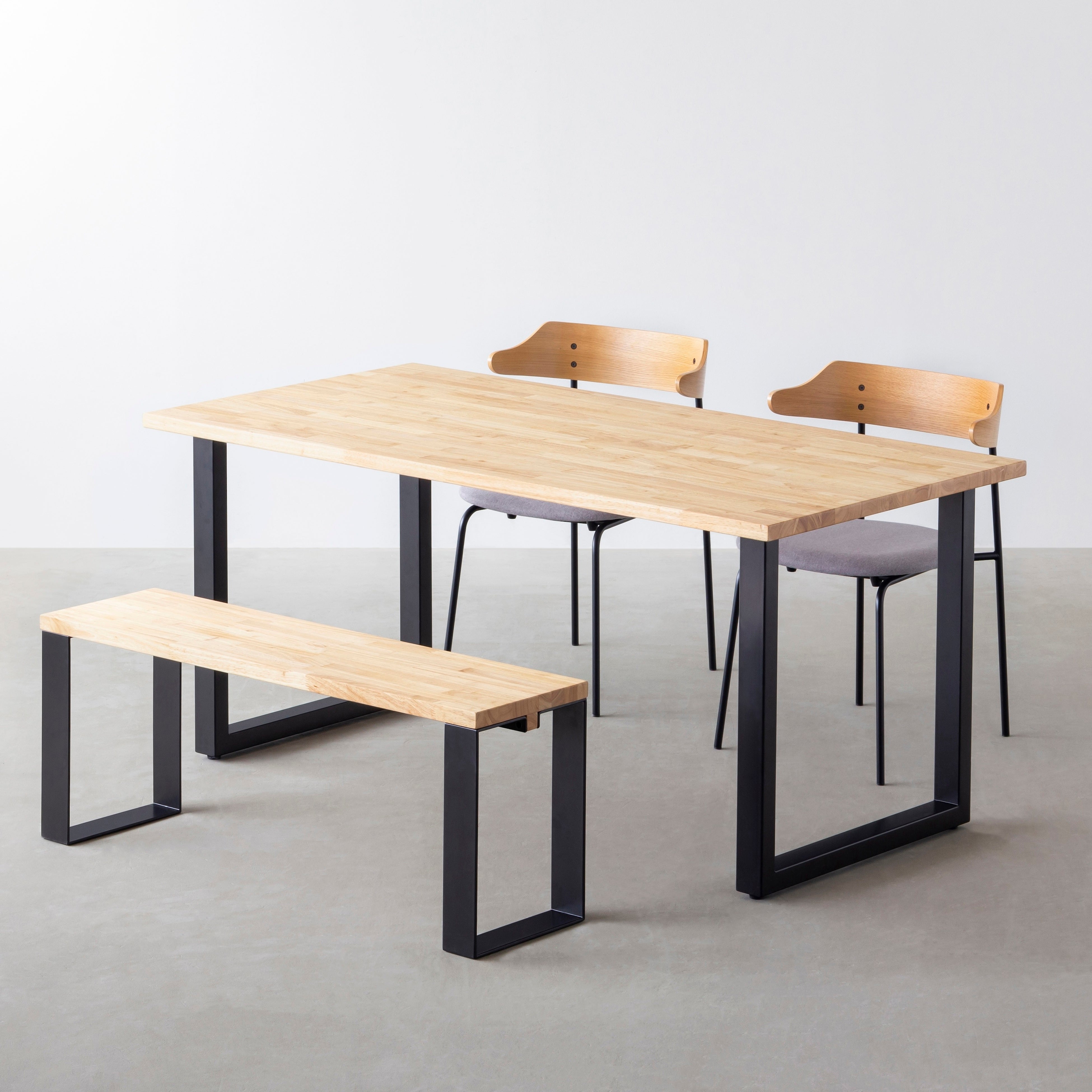 コーディネートの悩みを解決】KANADEMONOよりお得なダイニングテーブル