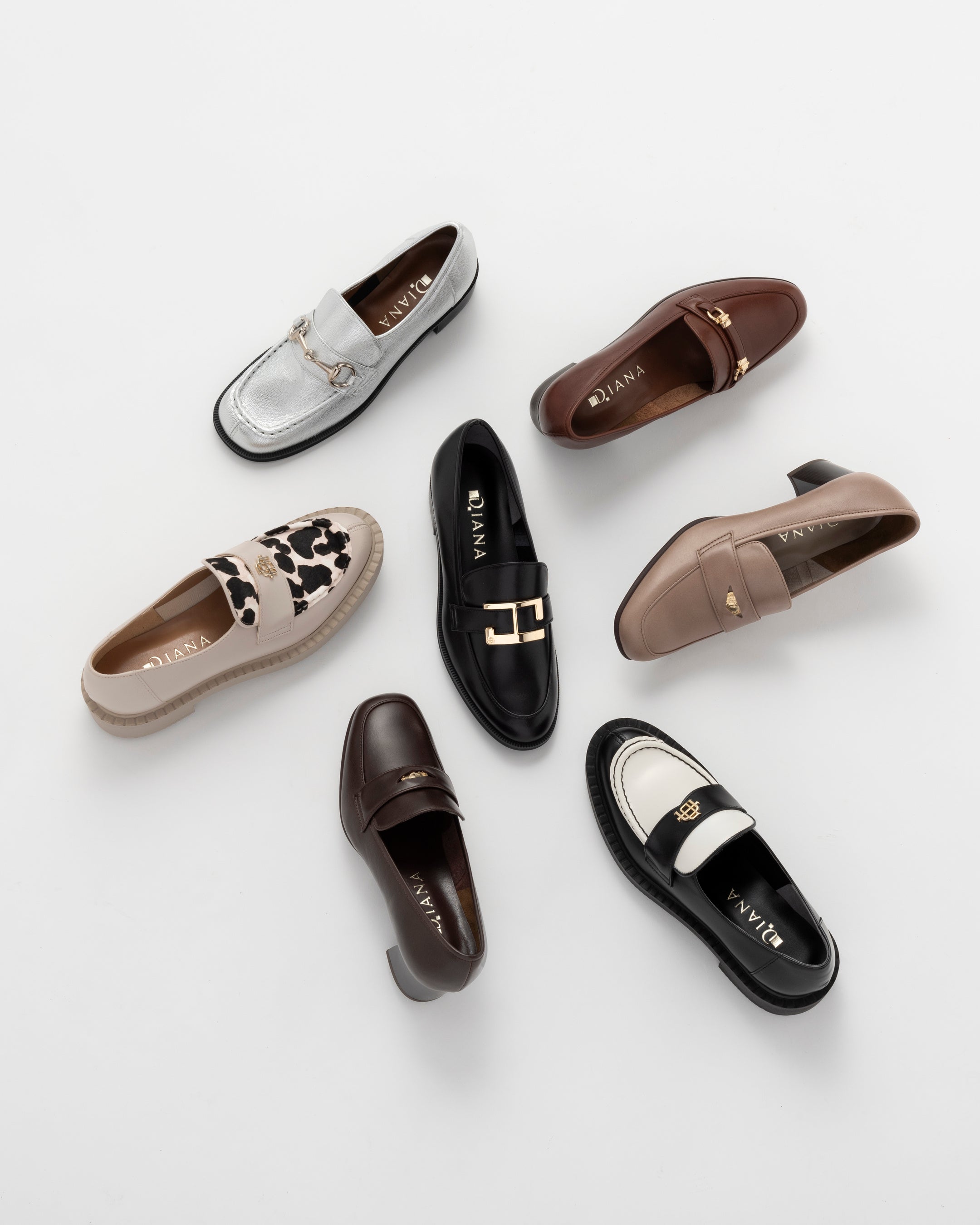 ダイアナ】「Loafers Collection」気分に合わせて履けるバリエーション