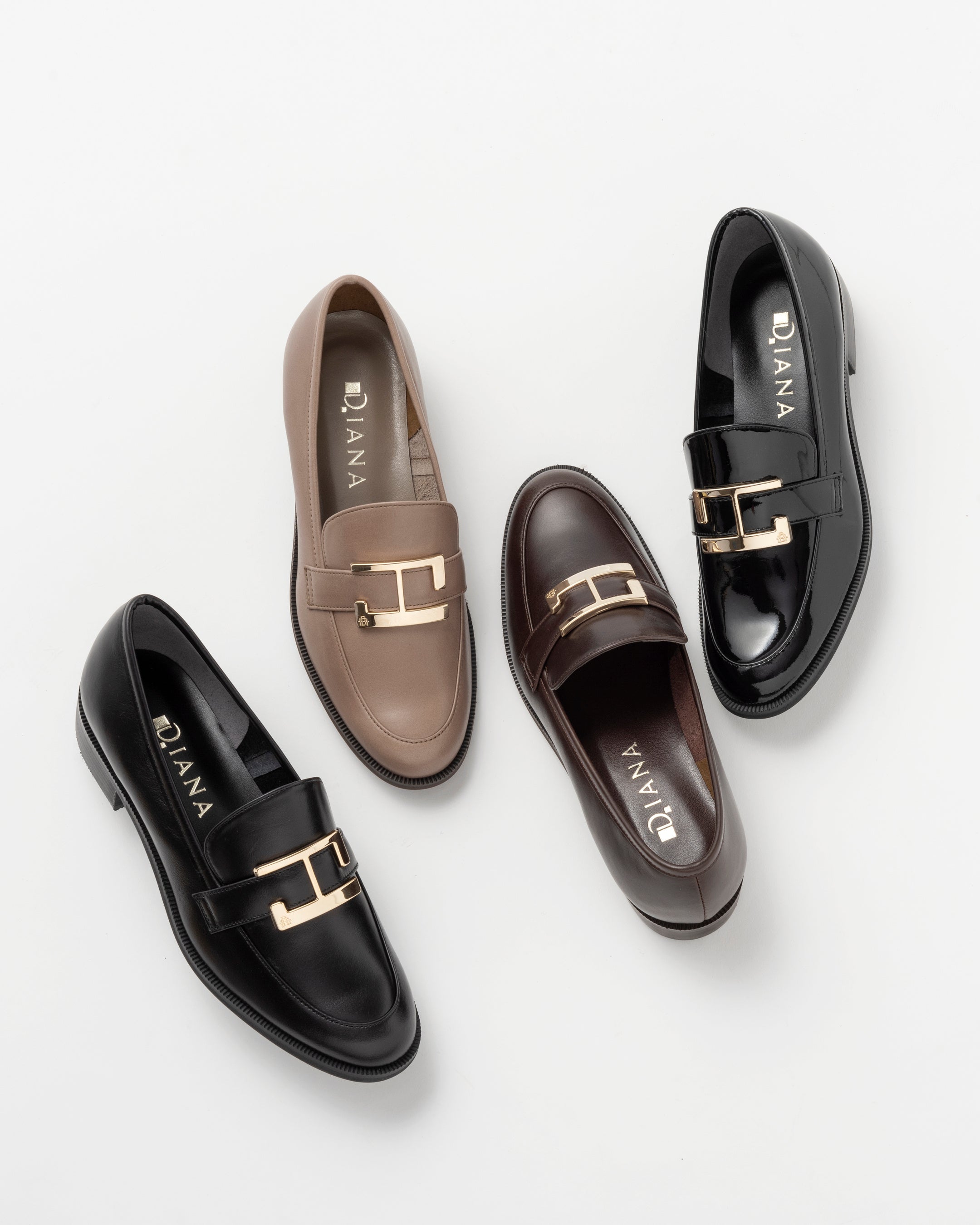 ダイアナ】「Loafers Collection」気分に合わせて履けるバリエーション