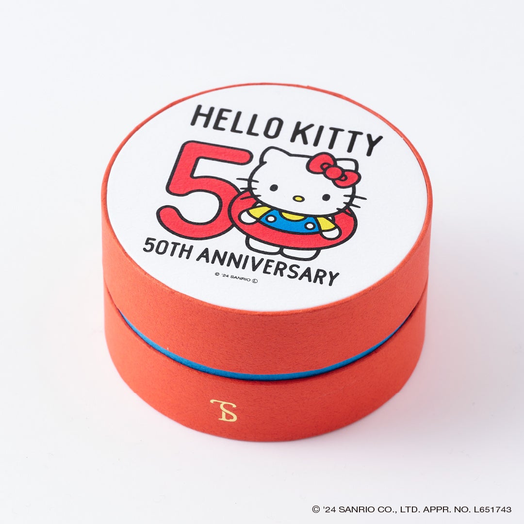サマンサタバサグループの4ブランドから「ハローキティ」50周年を