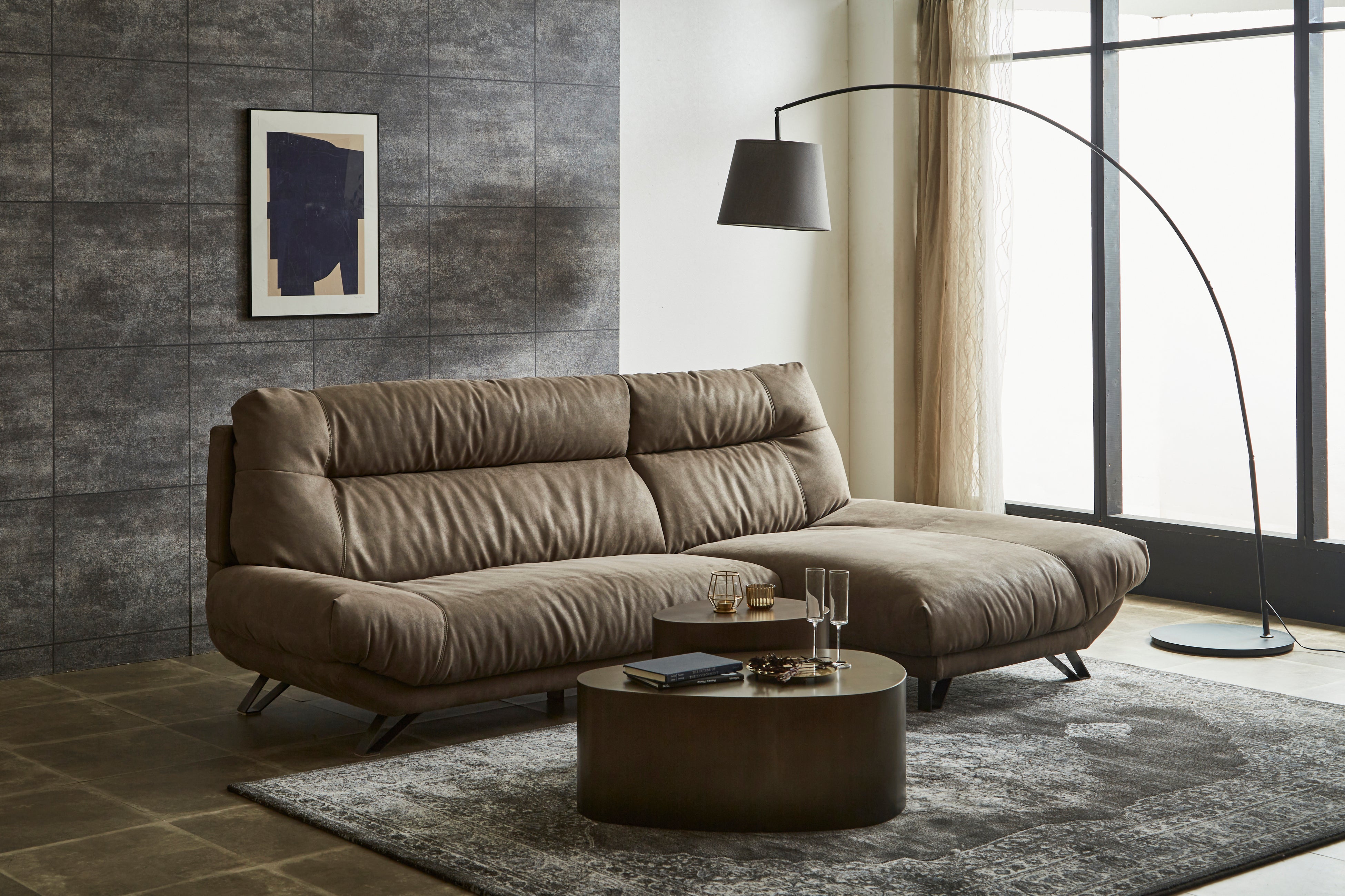 イタリアンデザインソファブランド「RELAXFORM（リラックスフォーム