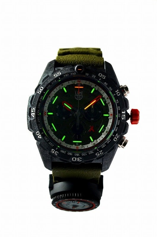 独自素材CARBONOX™＋ケース採用】サバイバル冒険家Bear Grylls(ベア