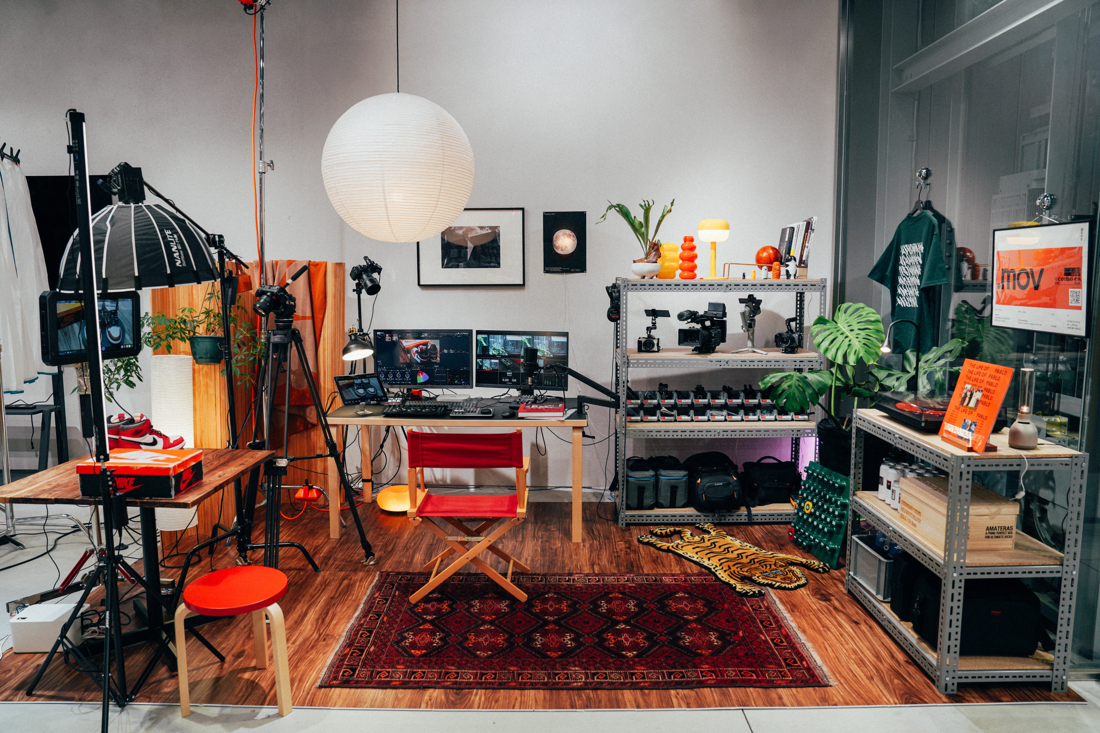 ソニーストア 福岡天神が企画し、株式会社リーボが監修した動画