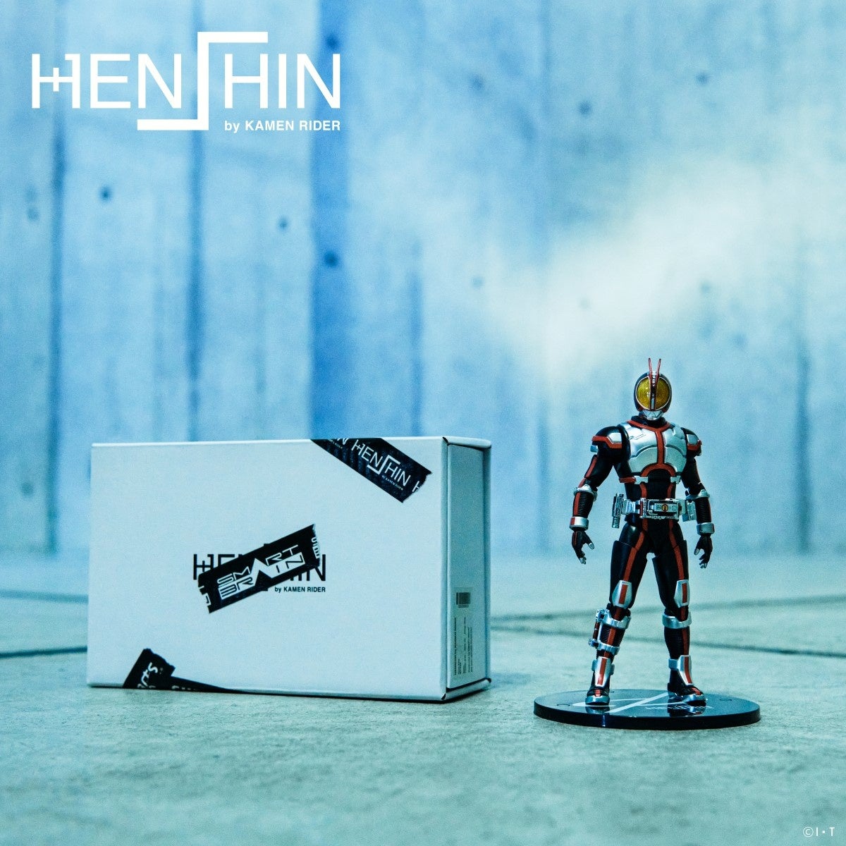 S.H.Figuarts（真骨彫製法）仮面ライダーファイズ』×『HENSHIN by