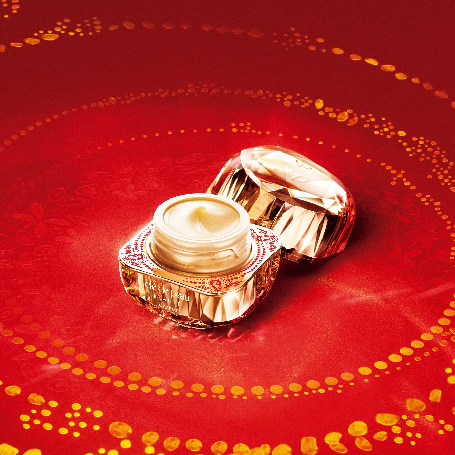クレ・ド・ポー ボーテの美の英知を結集 唯一無二の輝きで満たす