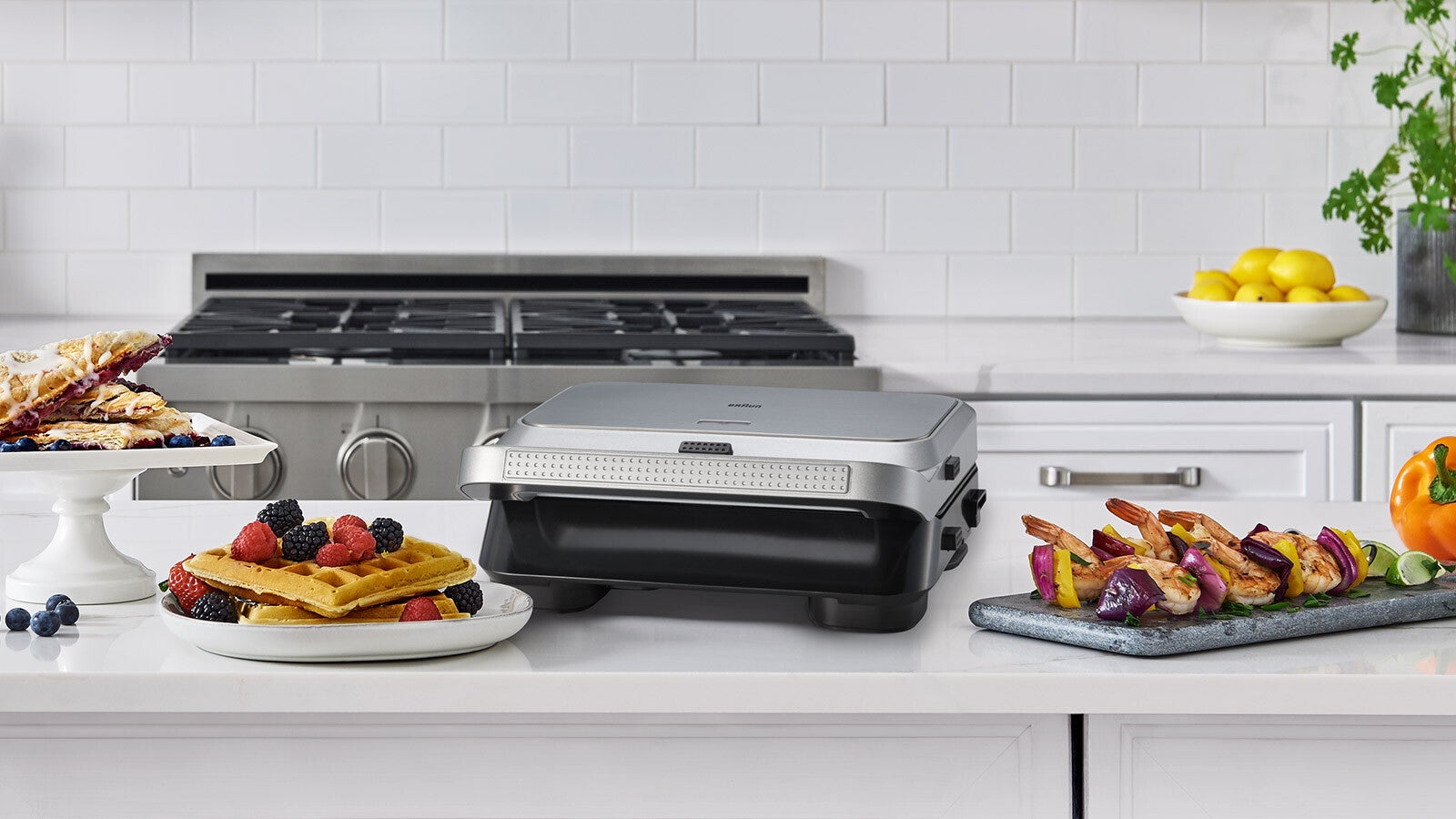 ブラウン初、マルチに使えるホットサンドメーカー新登場「スナック