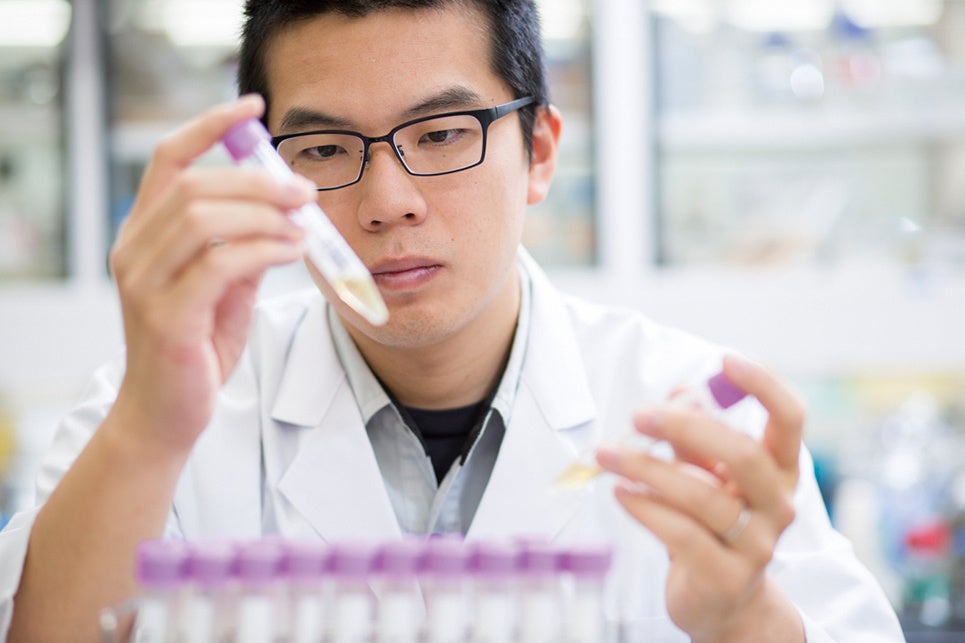 面美白」と「点美白」を一度に叶える、ナガセ史上最強の美白ケァ