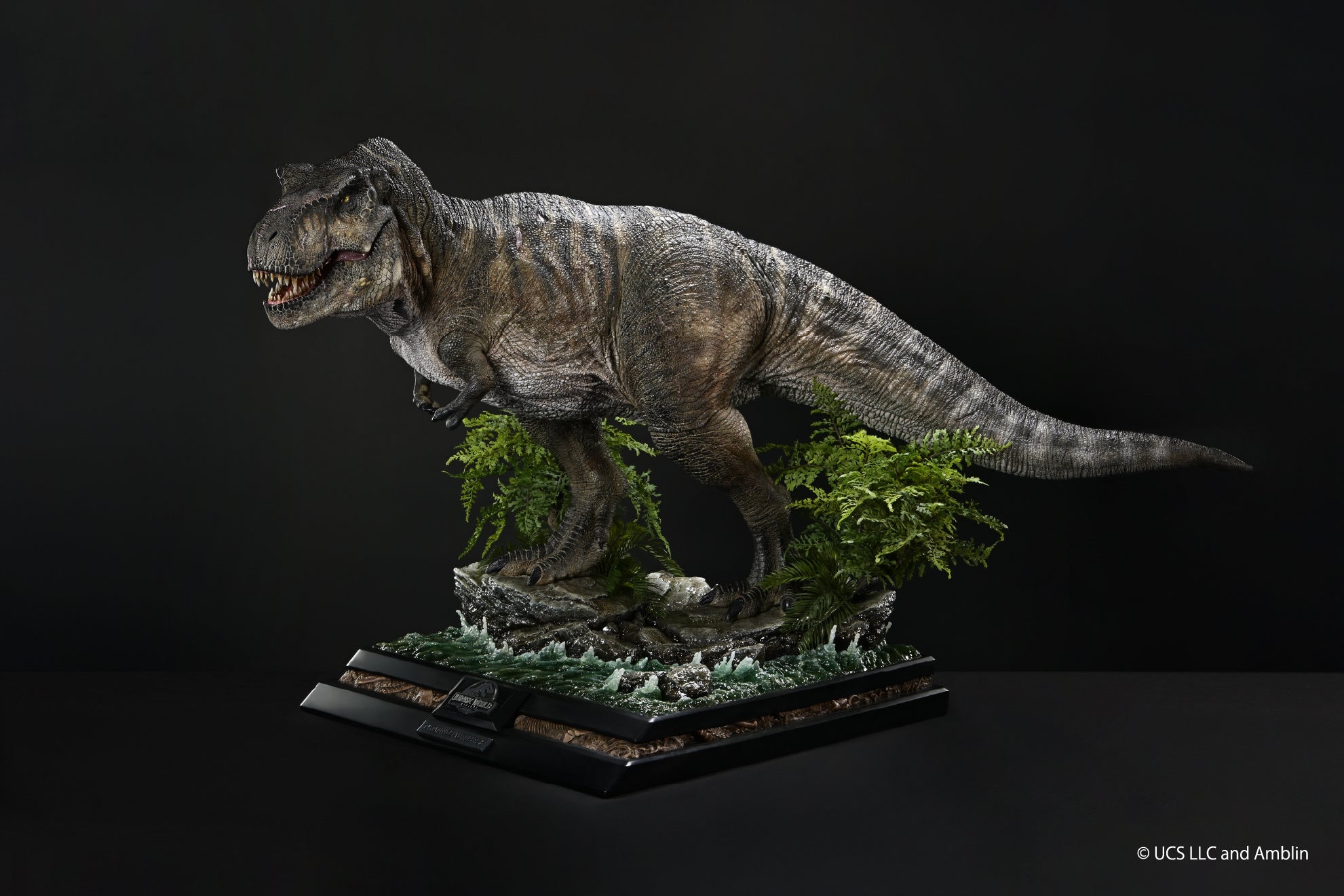 世界最速展示がスタート！最新作『ジュラシック・ワールド／復活の大地