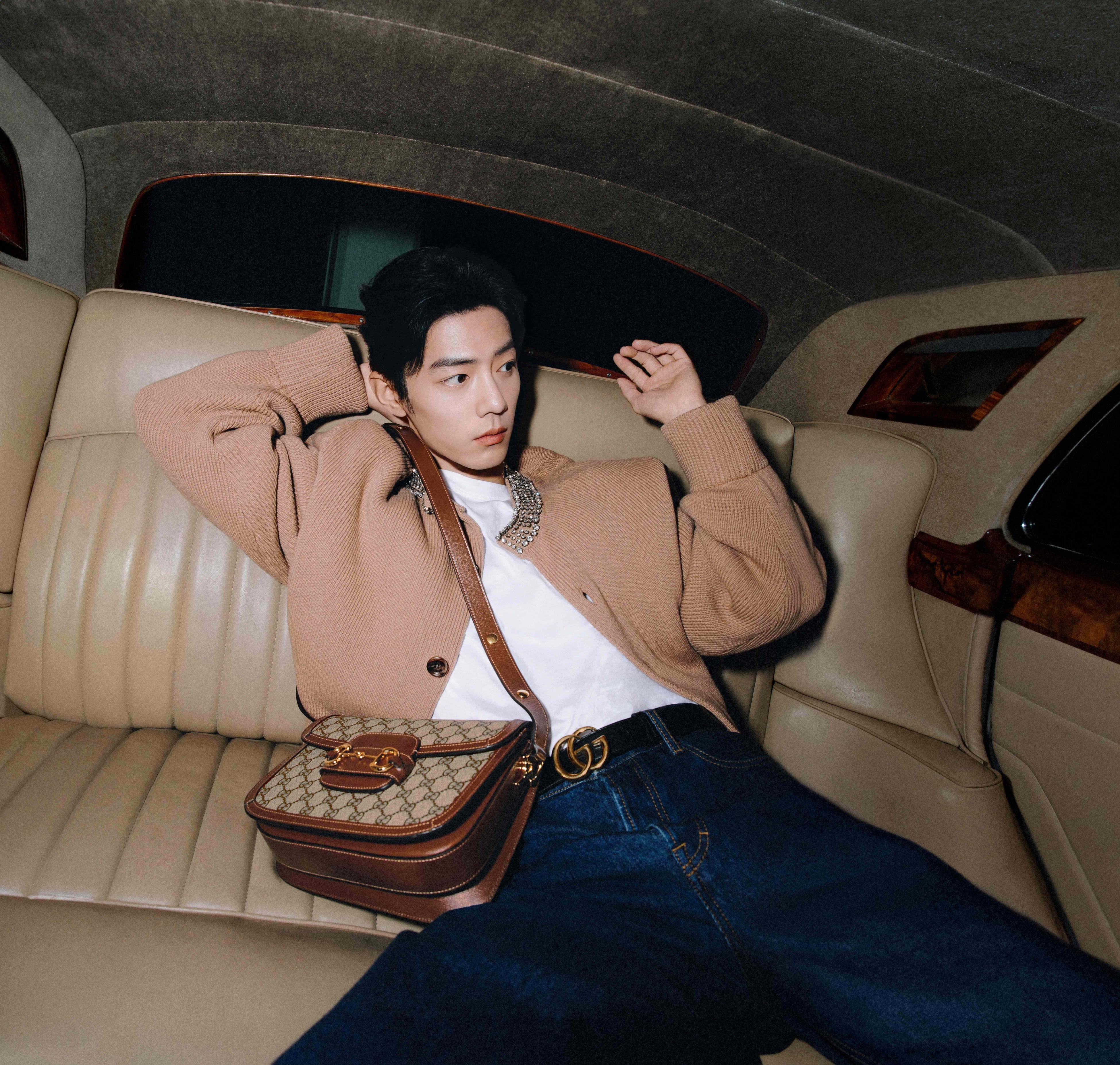 シャオ・ジャンとグッチとのコラボレーション5周年を記念して〔グッチ