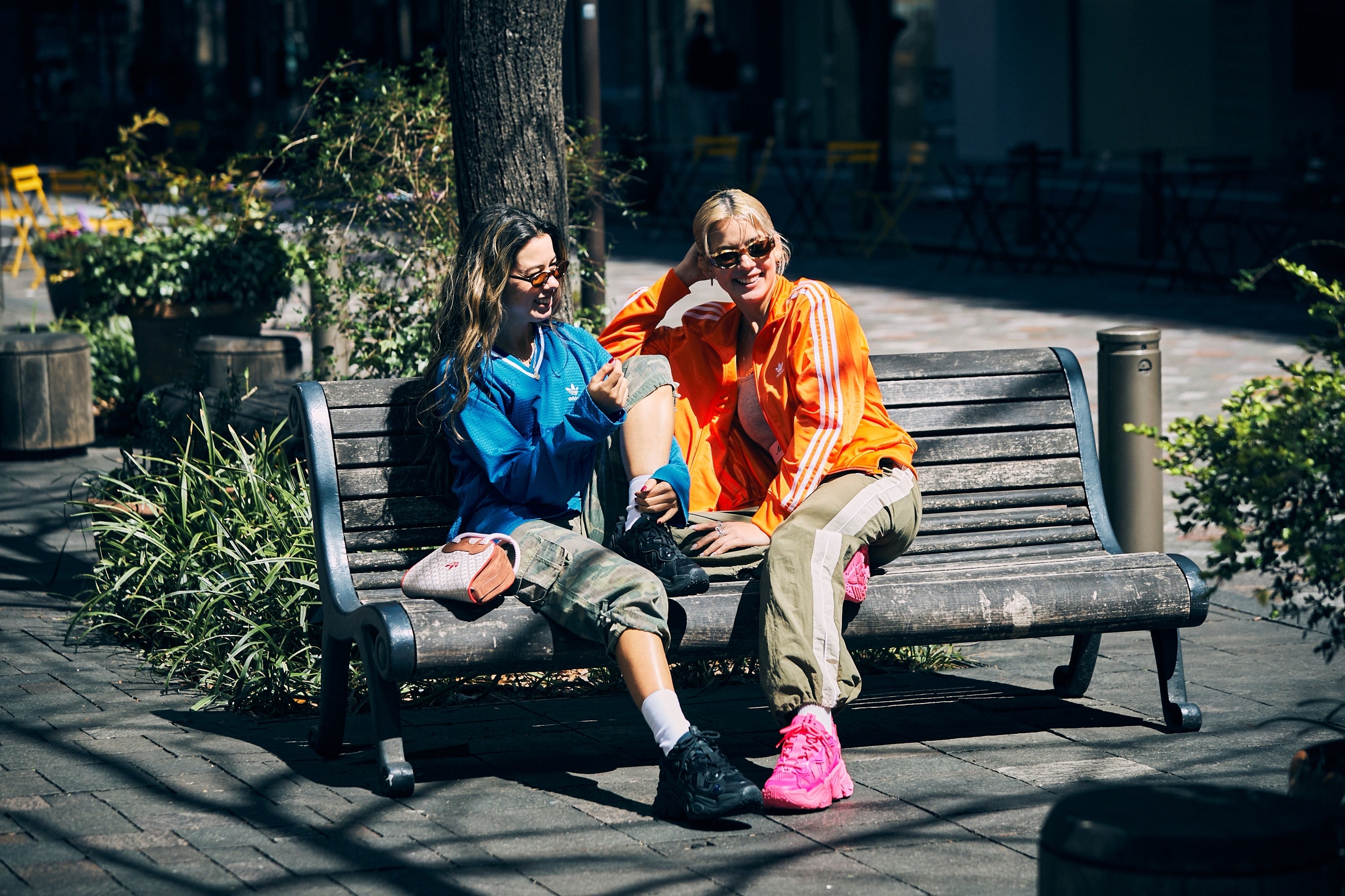 adidas OriginalsのOZシリーズ「adidas Originals OZTHEMIS W」から新