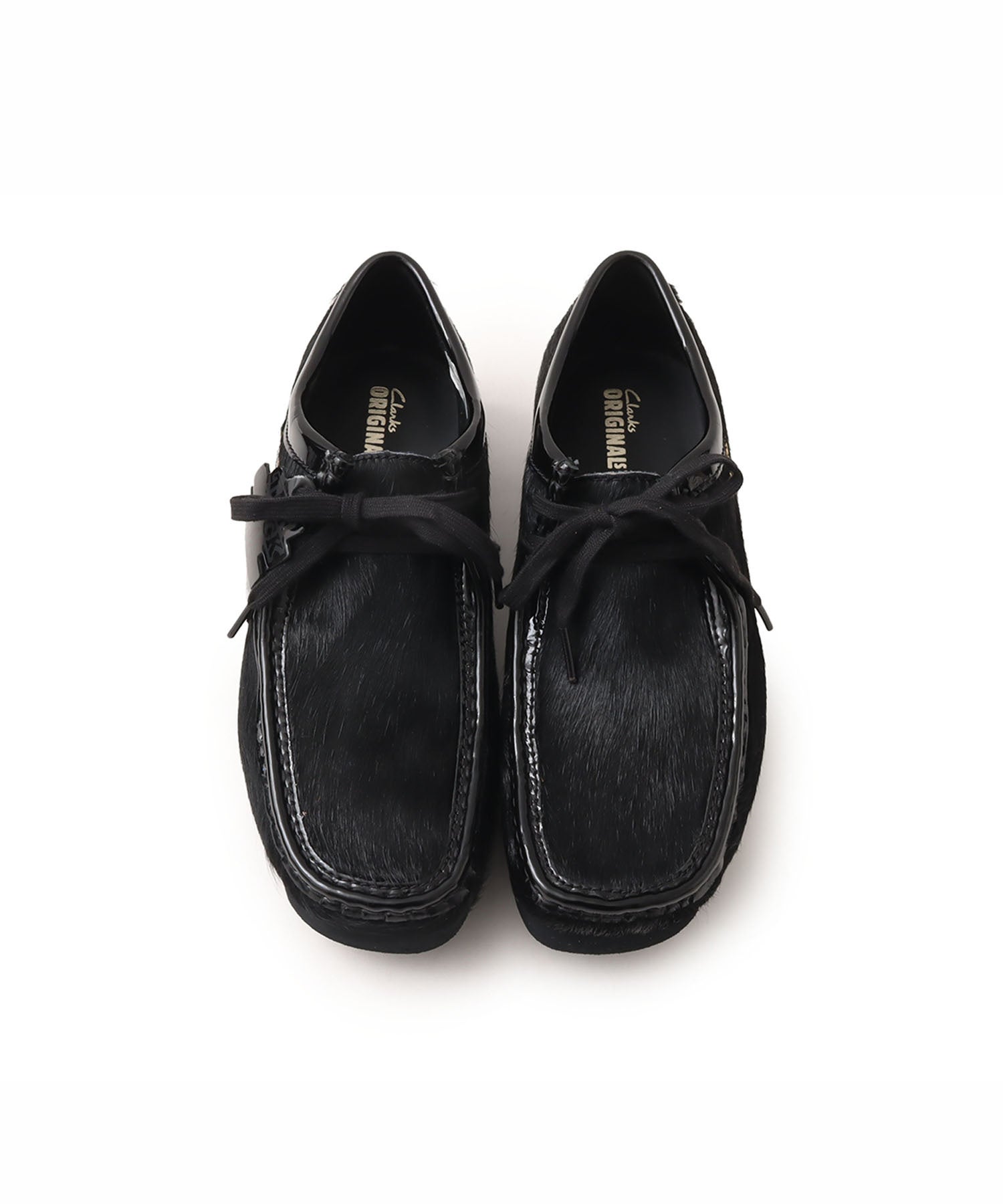 Clarks Originals」 × 「atmos」 × 「BlackEyePatch」の​トリプル