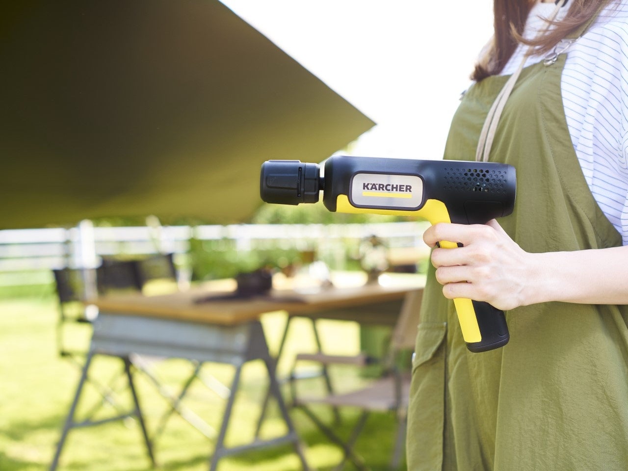 手のひらサイズのケルヒャーが登場】驚きの洗浄パワーなのに、手がるで