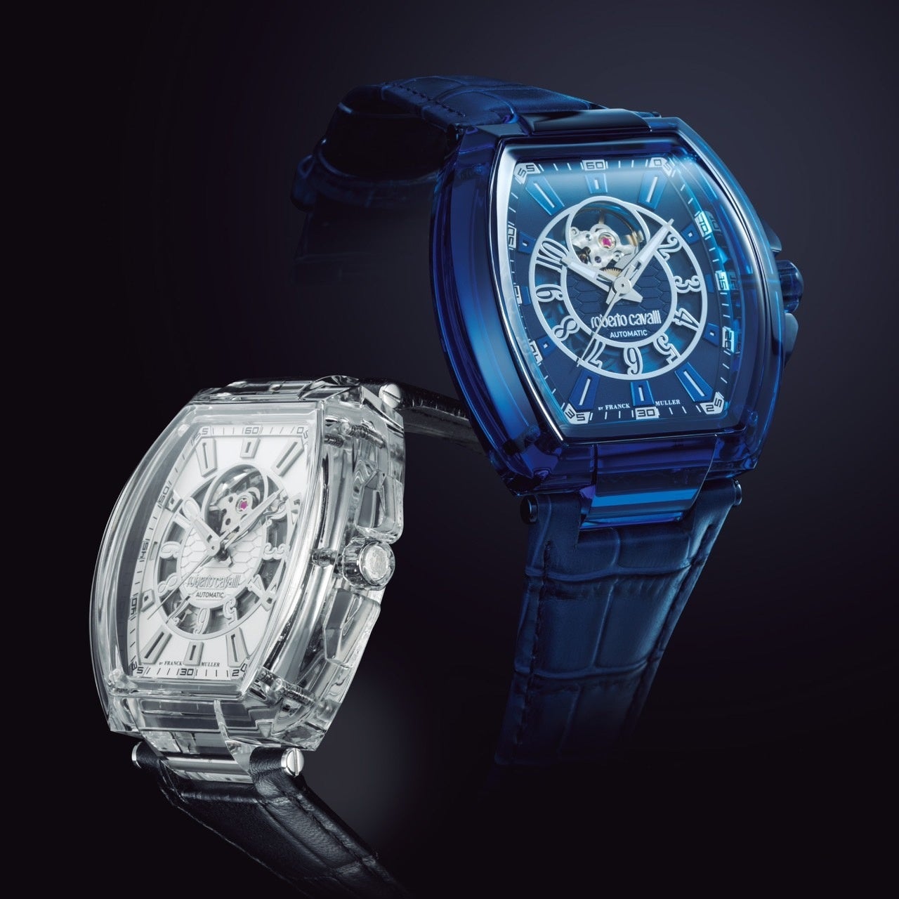 ロベルト・カヴァリ BY フランク・ミュラー』から、涼しげなスケルトン