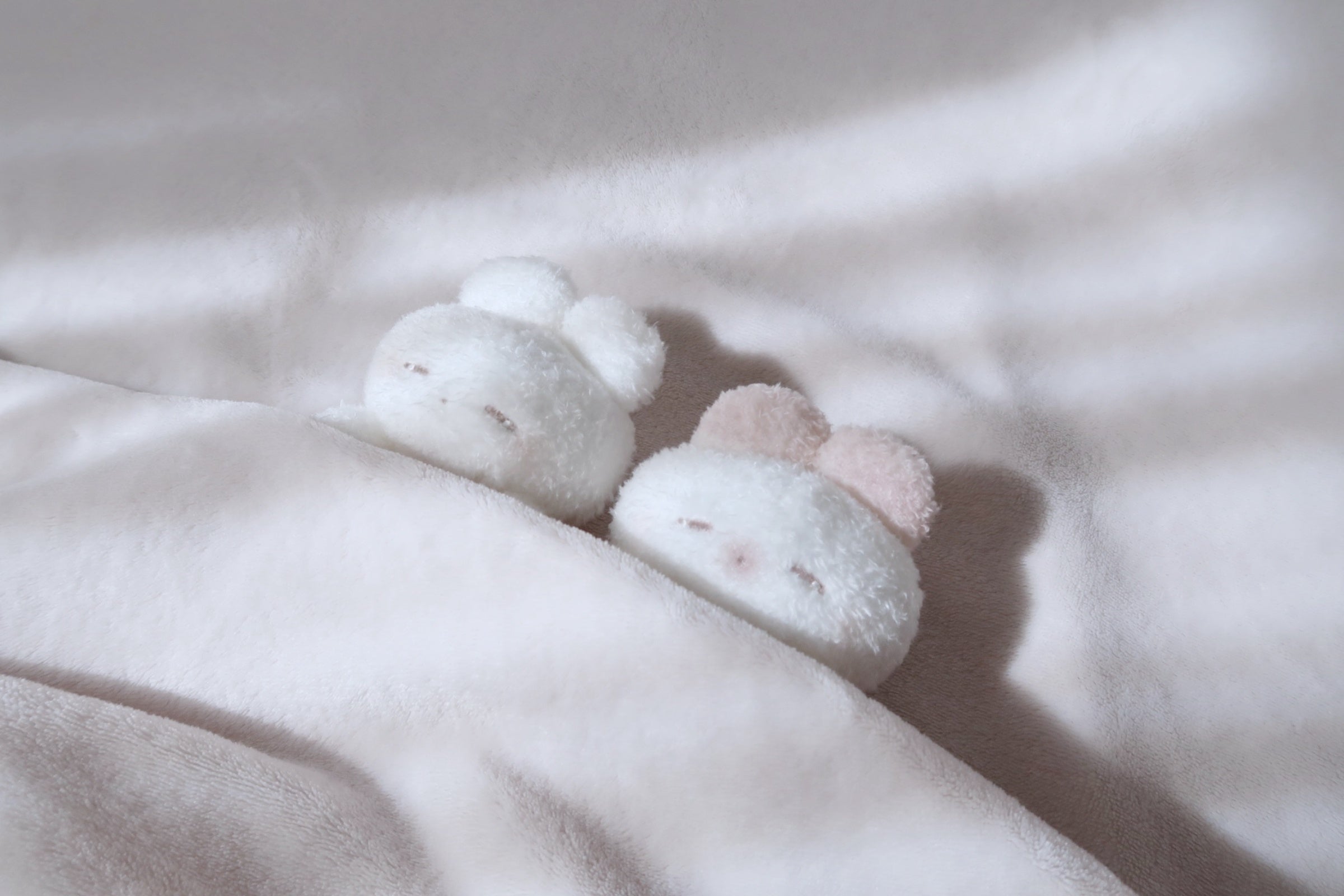 SNSで大人気のぬいぐるみ作家・REMMEさんの「うさぎのねむちゃん