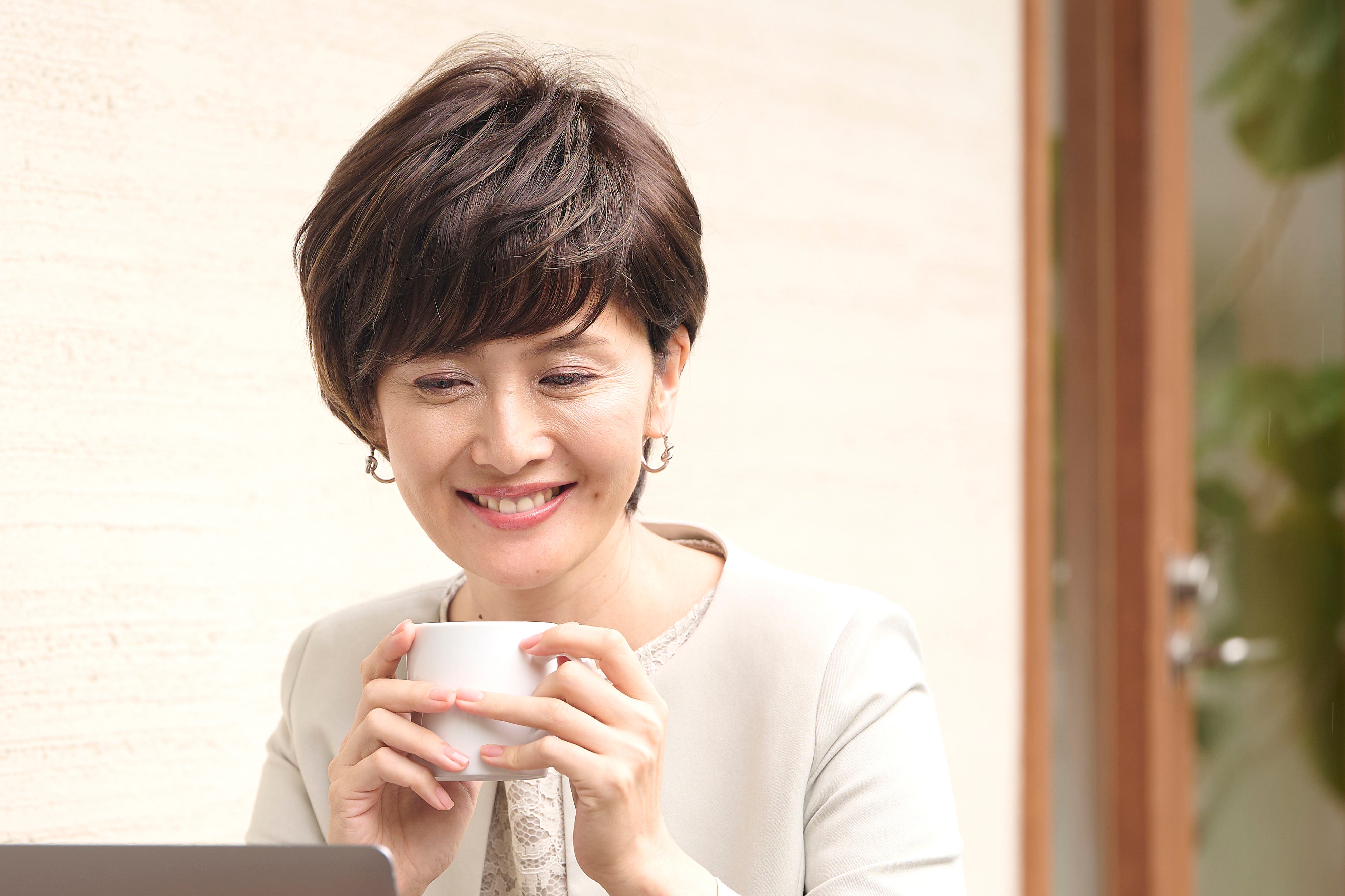 既製品ウィッグブランド「ジュリア・オージェ」 ショートスタイルの