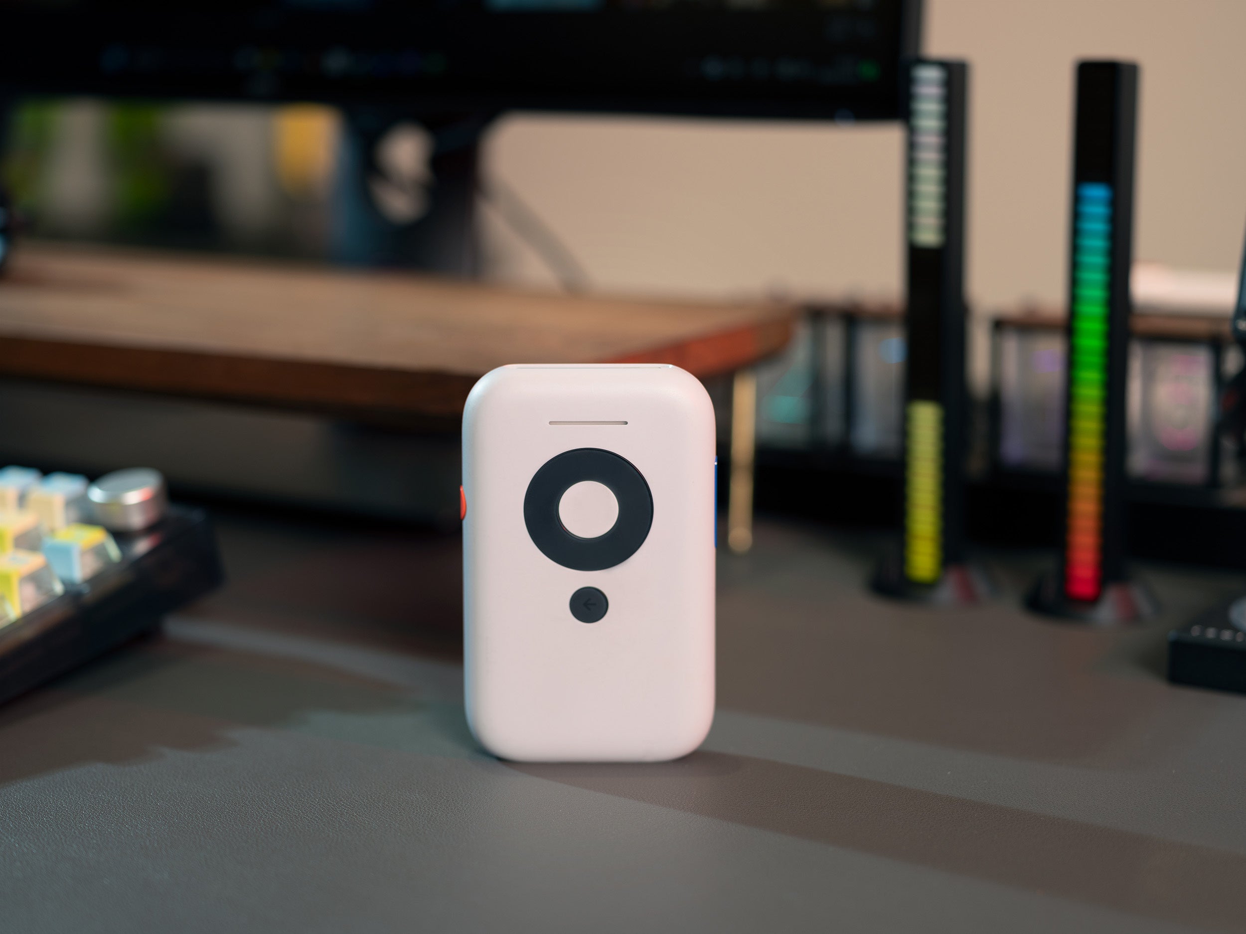 新商品「XREAL Beam」量販店およびAmazonでの販売開始 | XREAL株式会社