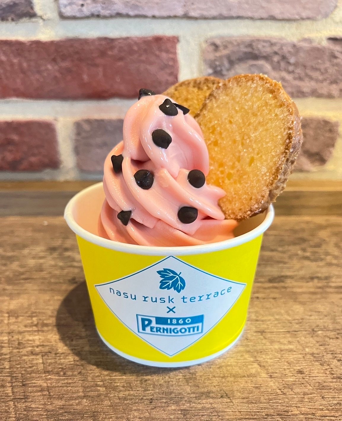 日本初‼本場イタリアソフトジェラート食べ放題グランピング | 株式会社