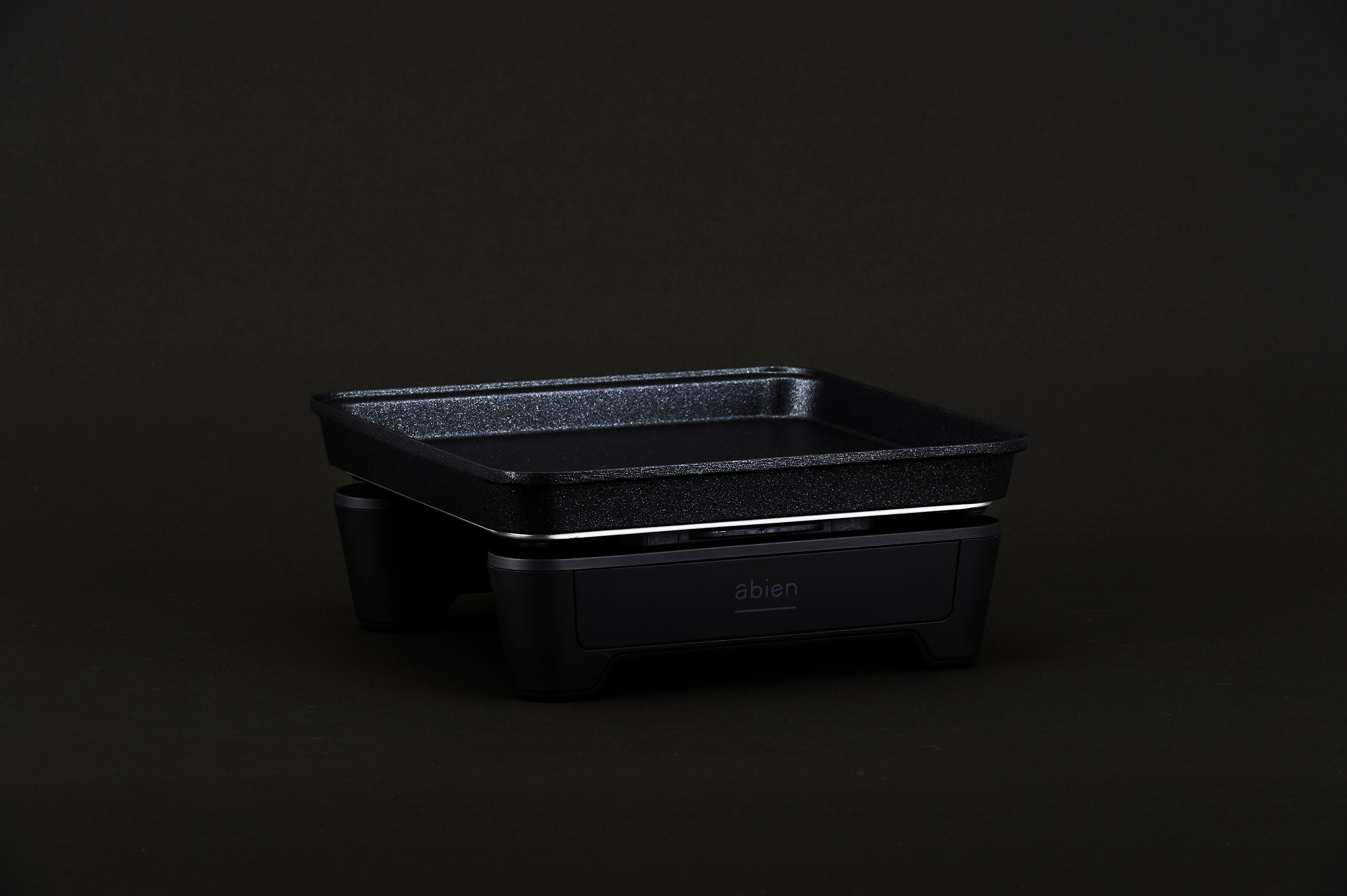 ホットプレート史上屈指の温度調整能力※1を実現した「abien MAGIC