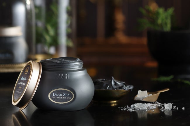 3つの機能で、光を放つ清らかな素肌へ。集中美容フェイシャルマスク