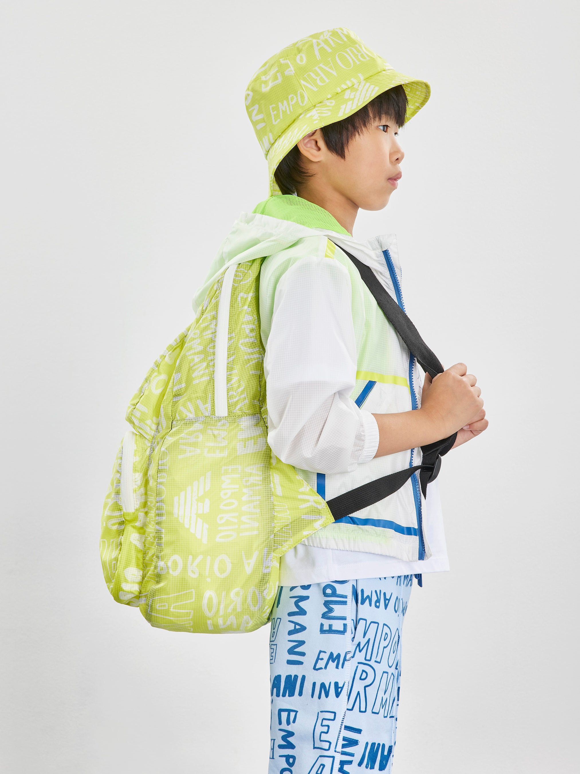 エンポリオ アルマーニ】 フレッシュで遊び心のある、春にぴったりな