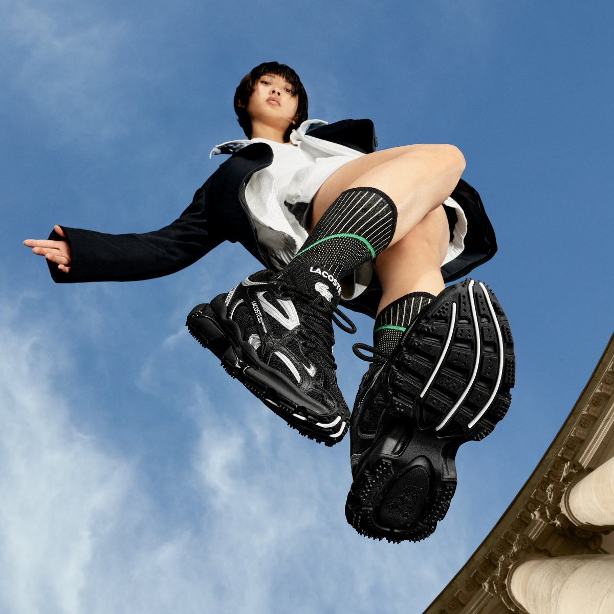 注目のラッパーJ.I.D.が着用するラコステの新作スニーカー「L003 2K24