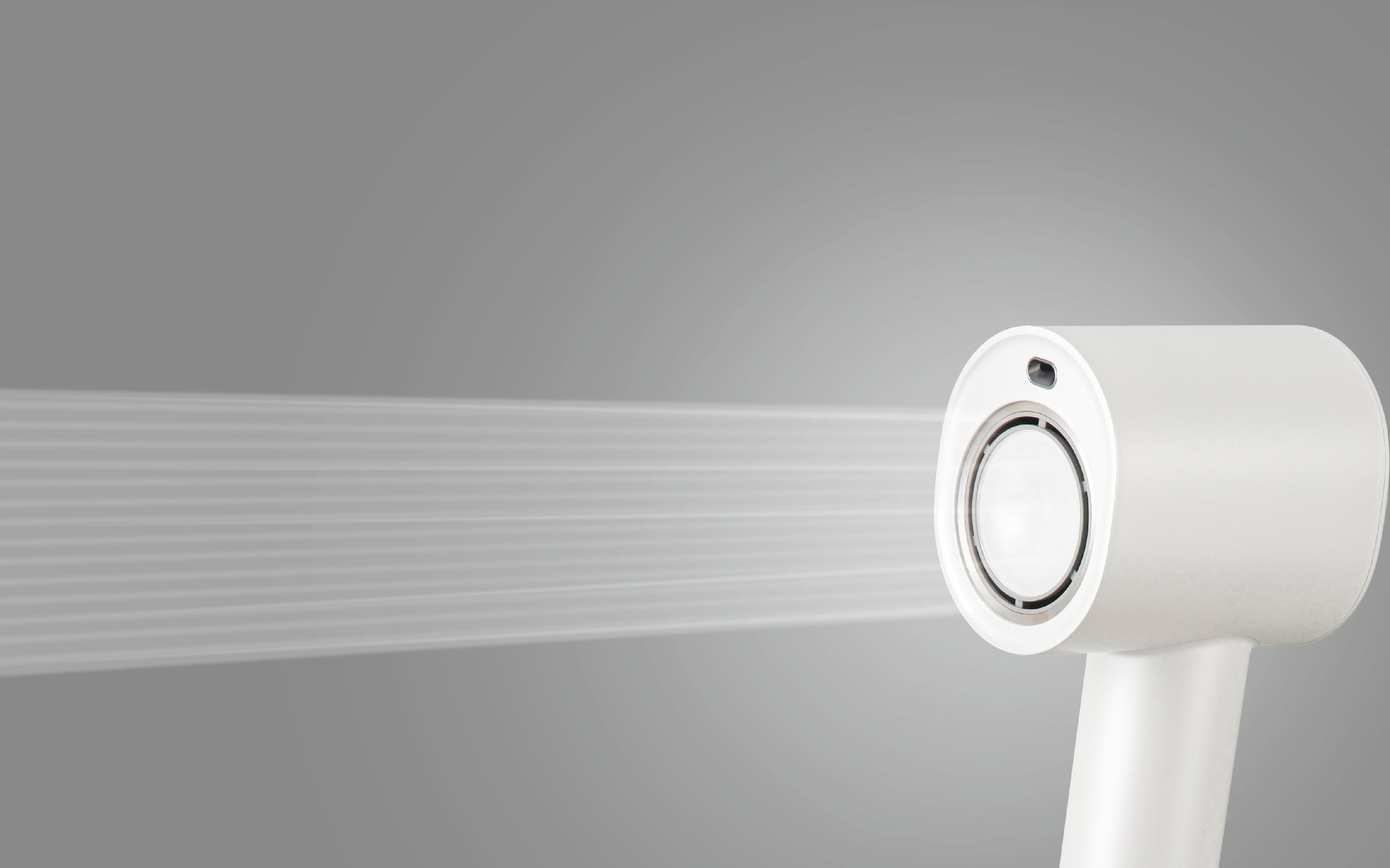 ニトリ】毎日のヘアドライで髪の水分保持力が最大で約1.5倍に！（※1