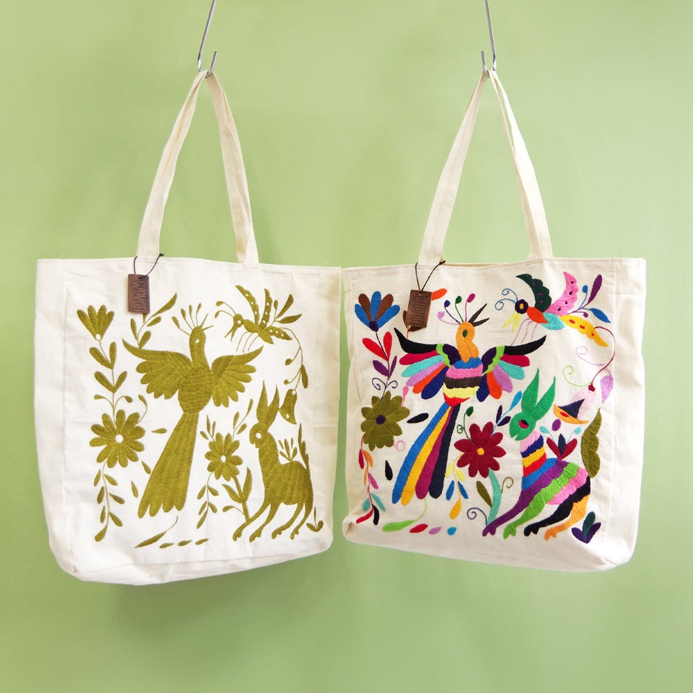 指先でそっと撫でてみたくなる！刺繍バッグ発売！ | 株式会社アース