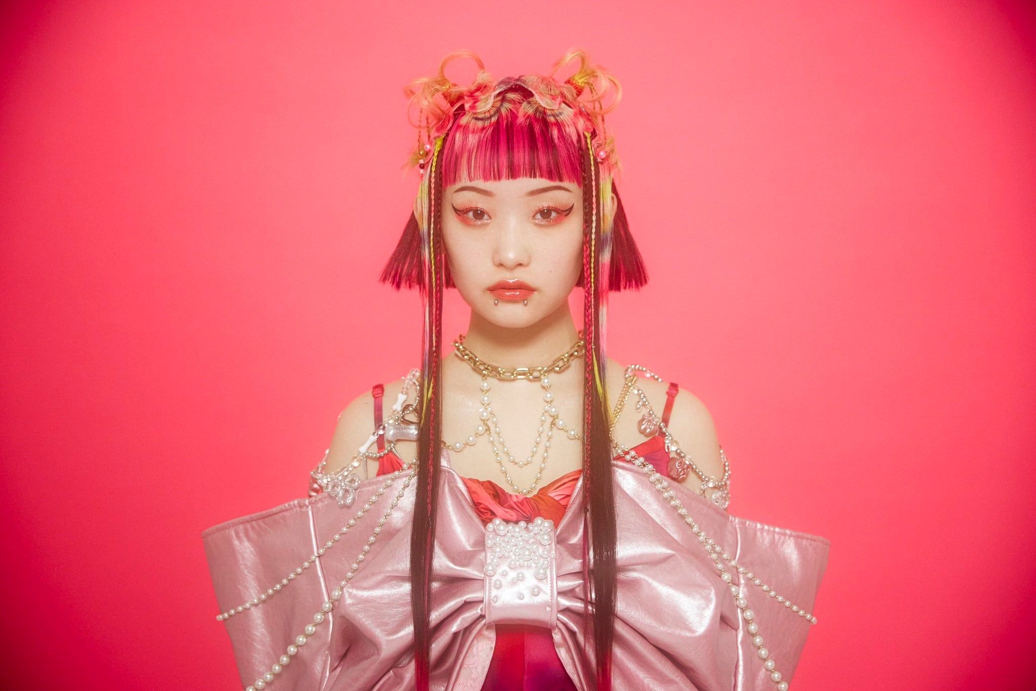 水曜日のカンパネラ『詩羽』＆ファッションメディア『Droptokyo』と